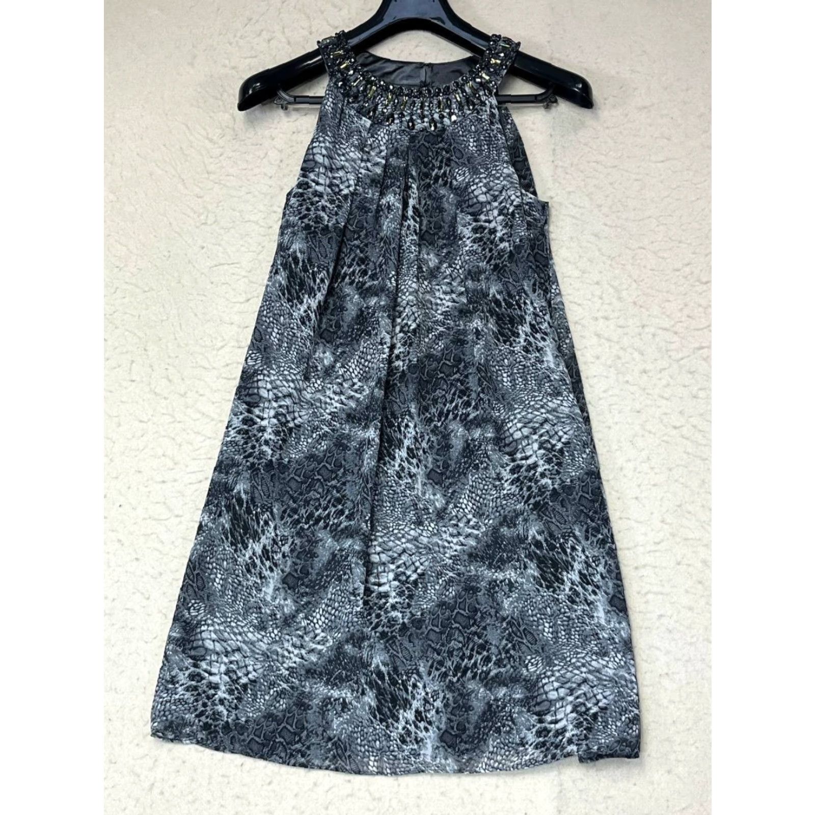 White House Black Market VINTAGE White House Black Market Maxi Dress Sleeveless Paisley Beaded Size 8 Blue/White Womens Size M / US 6-8 / IT 42-44 - 2 Thumbnail