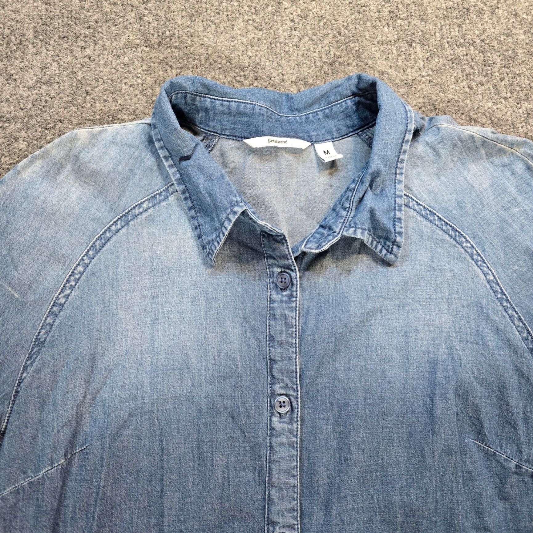 Denime Betabrand Shirt Womens Medium Blue Denim Chambray Button Long Sleeve Casual Size M / US 6-8 / IT 42-44 - 2 Thumbnail