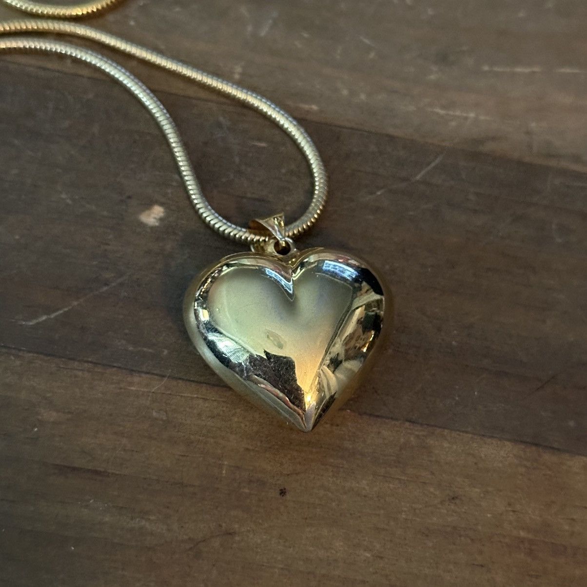 Vintage Vintage gold tone puffed heart pendant necklace Size ONE SIZE - 3 Thumbnail