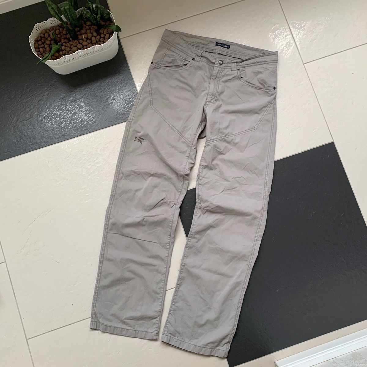 Arc'teryx Arcteryx Size US 34 / EU 50 - 3 Thumbnail