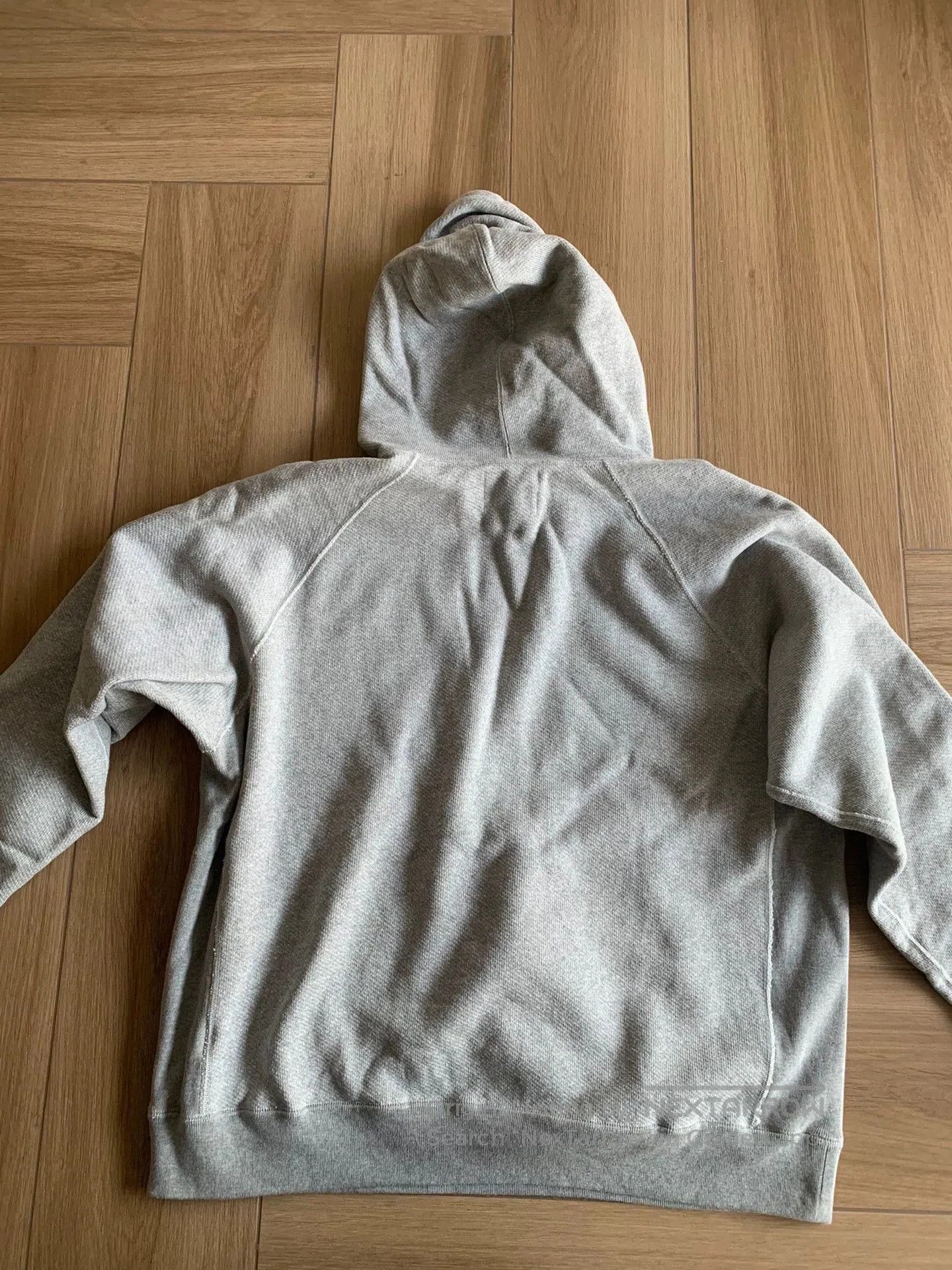 Wonderlooper Gray Hoodie with Drawstring and Front Pocket. Size US XXL / EU 58 / 5 - 8 Thumbnail