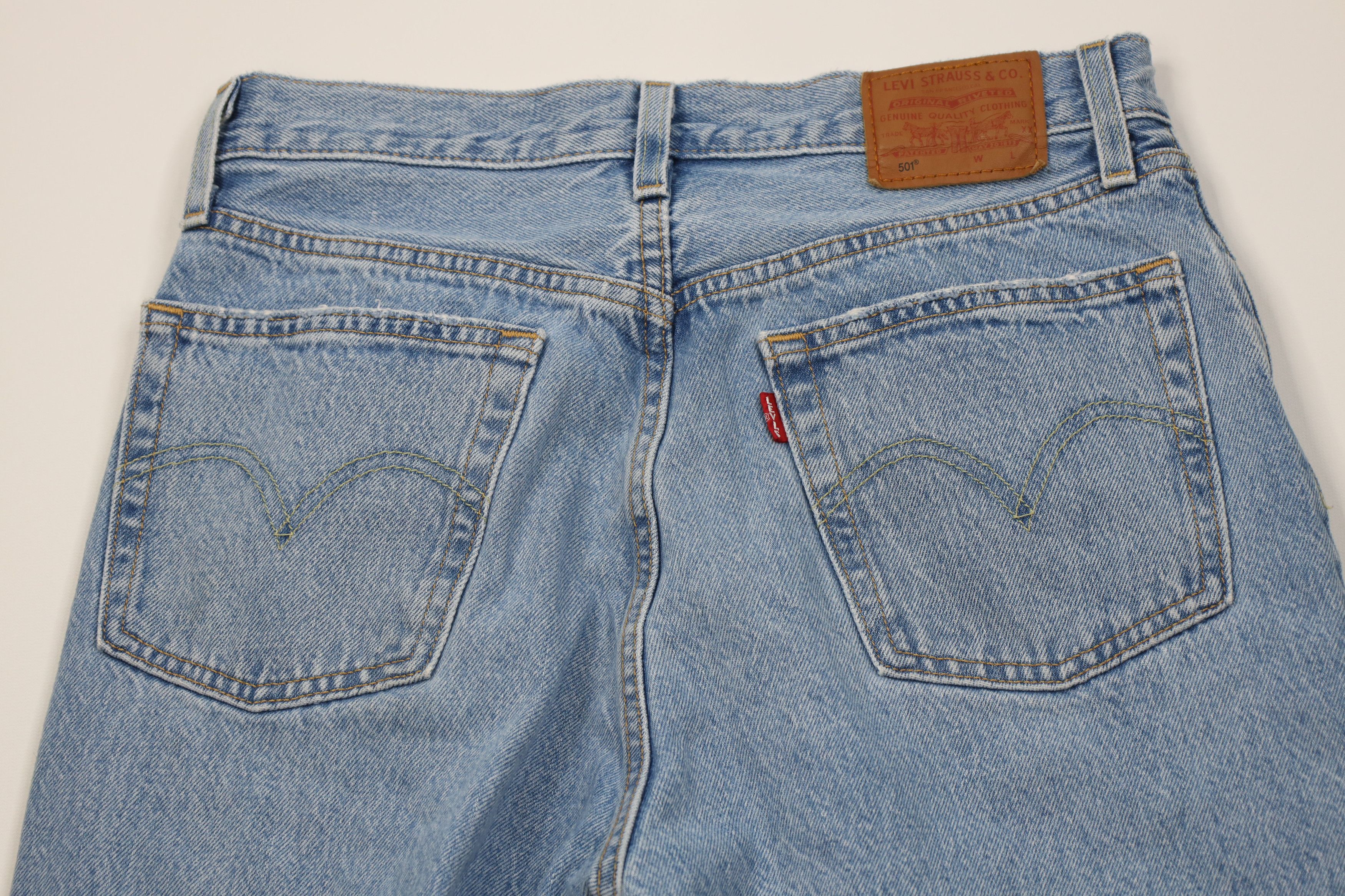 Levi's Vintage Y2K Levis 501xx Premium Original Straight Leg Jeans Size 27" / US 4 / IT 40 - 11 Thumbnail