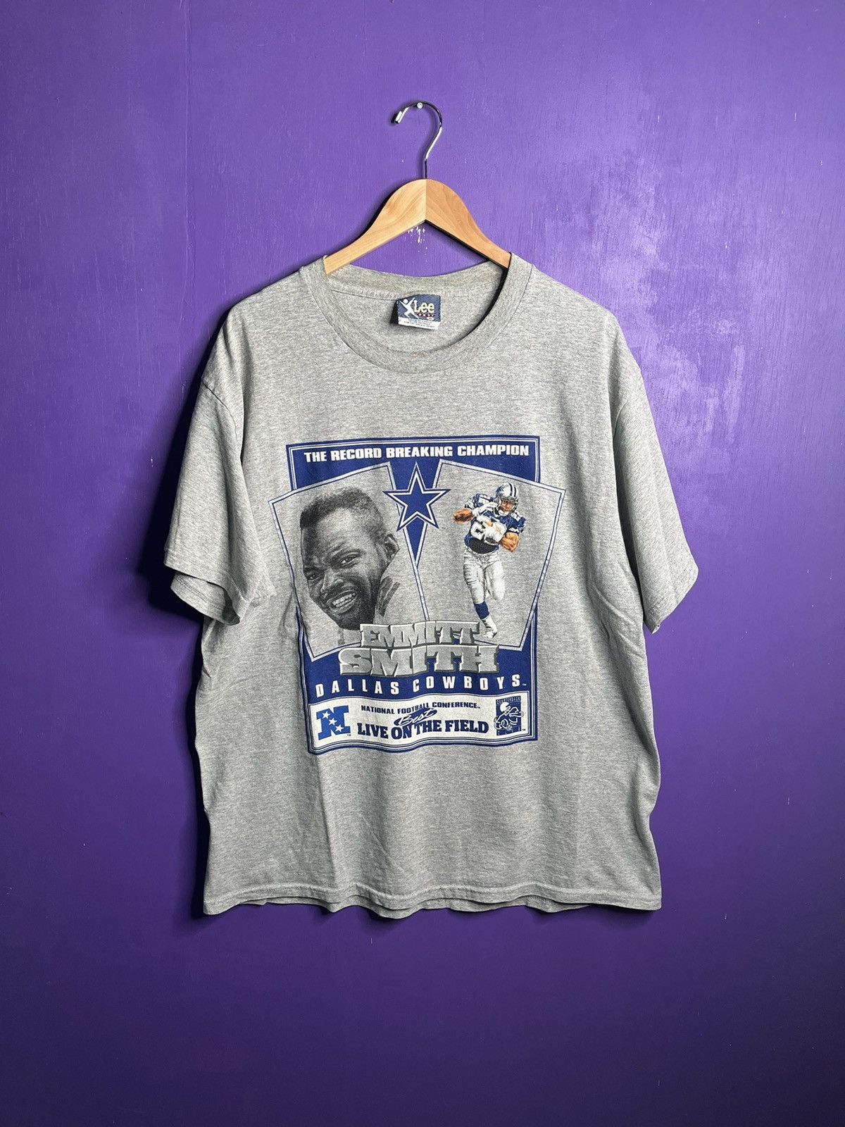 NFL × Vintage Vintage 90s Lee Emmitt smith cowboys player t-shirt Size US XL / EU 56 / 4 - 1 Thumbnail