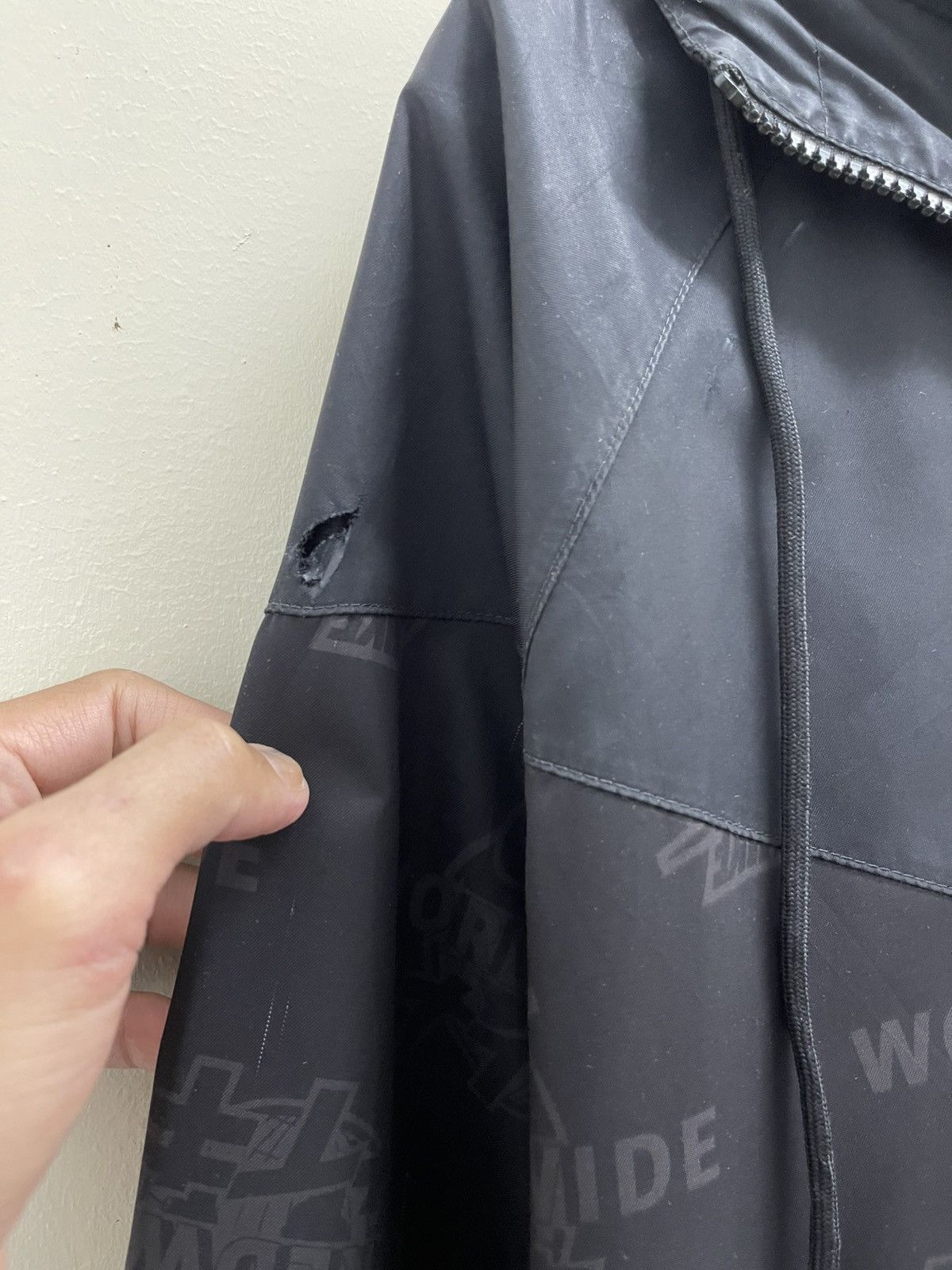 Nike Nike Worldwide Katakana Jacket Size US L / EU 52-54 / 3 - 20 Thumbnail