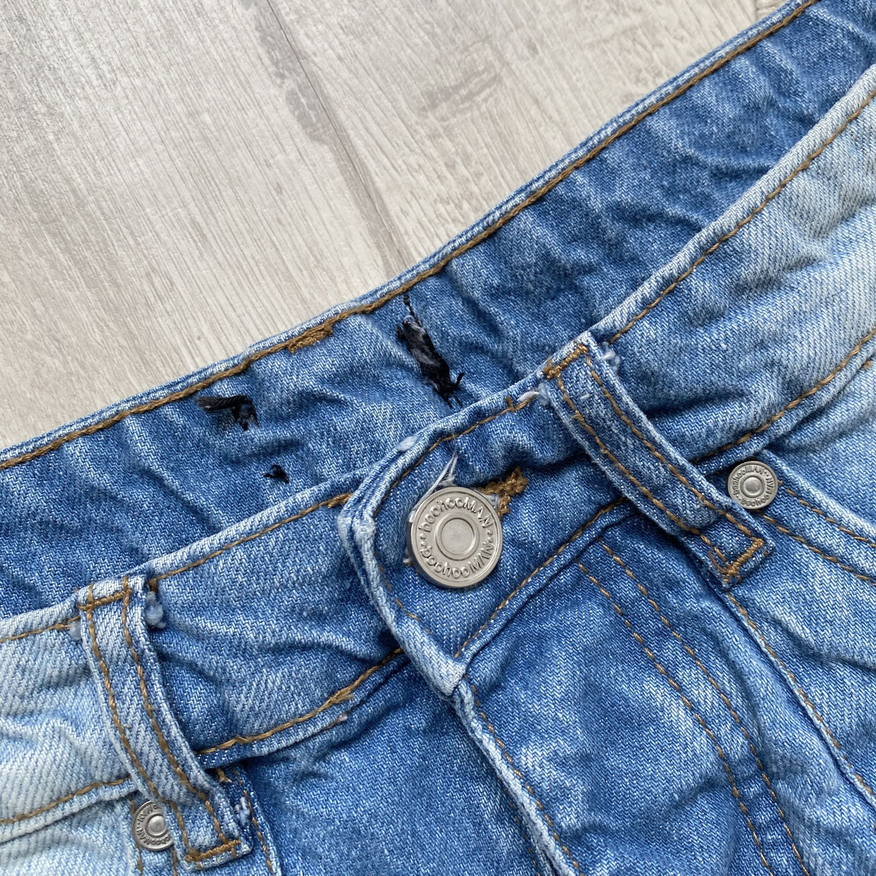 Japanese Brand Y2K Multipocket Cargo baggy Denim jeans skater pants Size US 30 / EU 46 - 6 Thumbnail