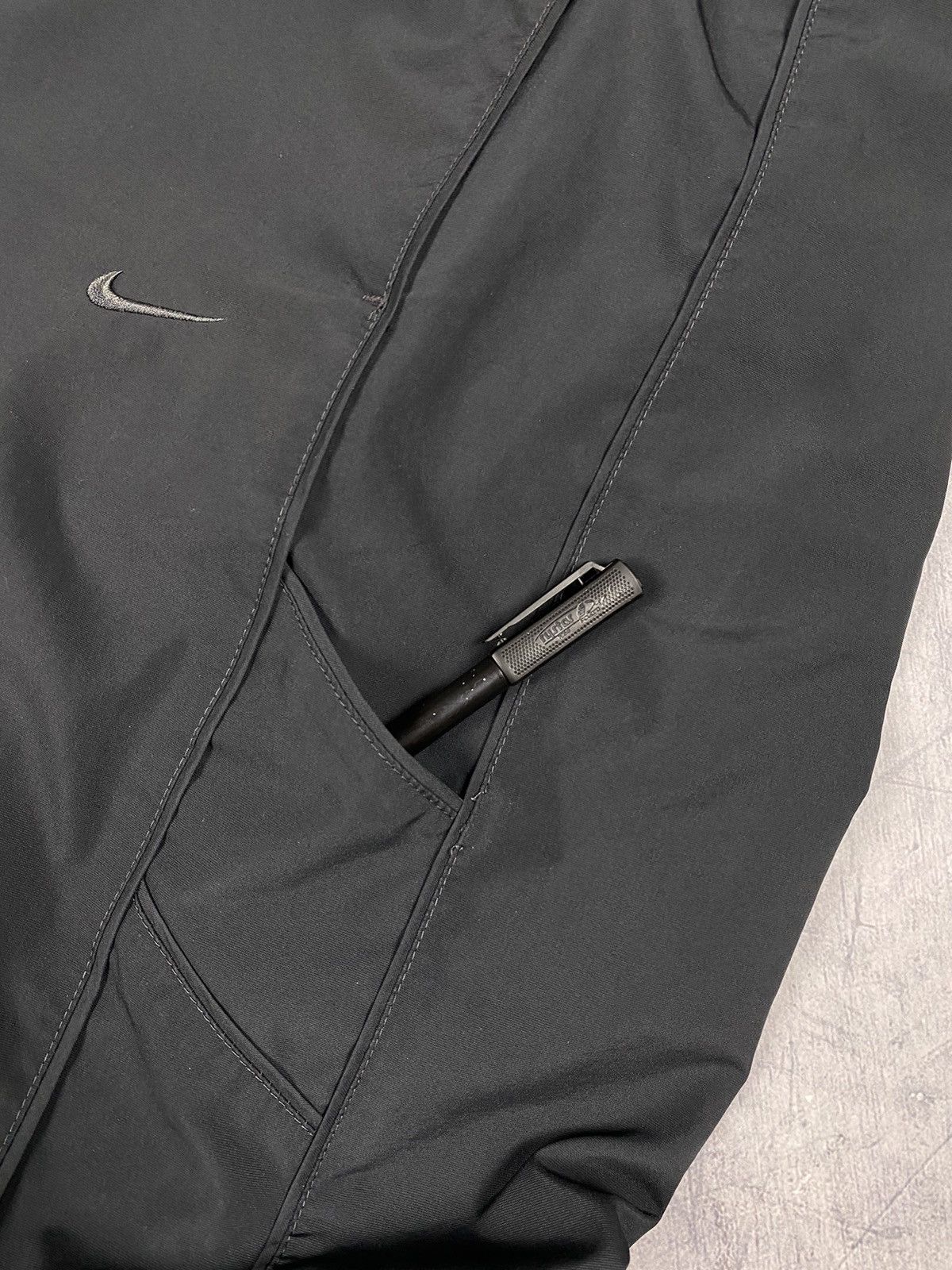 Nike × Vintage Vintage 00s Nike swoosh y2k nylon drill track pants Size US 35 - 13 Thumbnail
