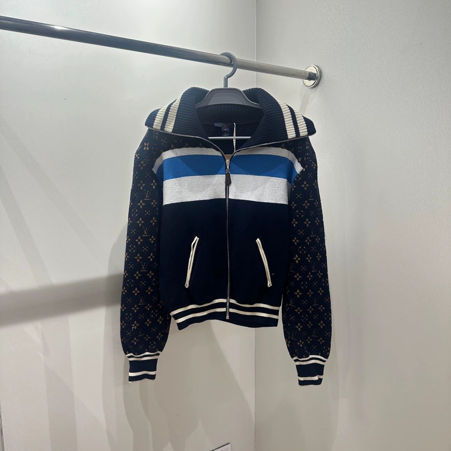 Louis Vuitton Multi Color Striped Zip-Up Jacket Size M Size US M / EU 48-50 / 2 - 1 Thumbnail