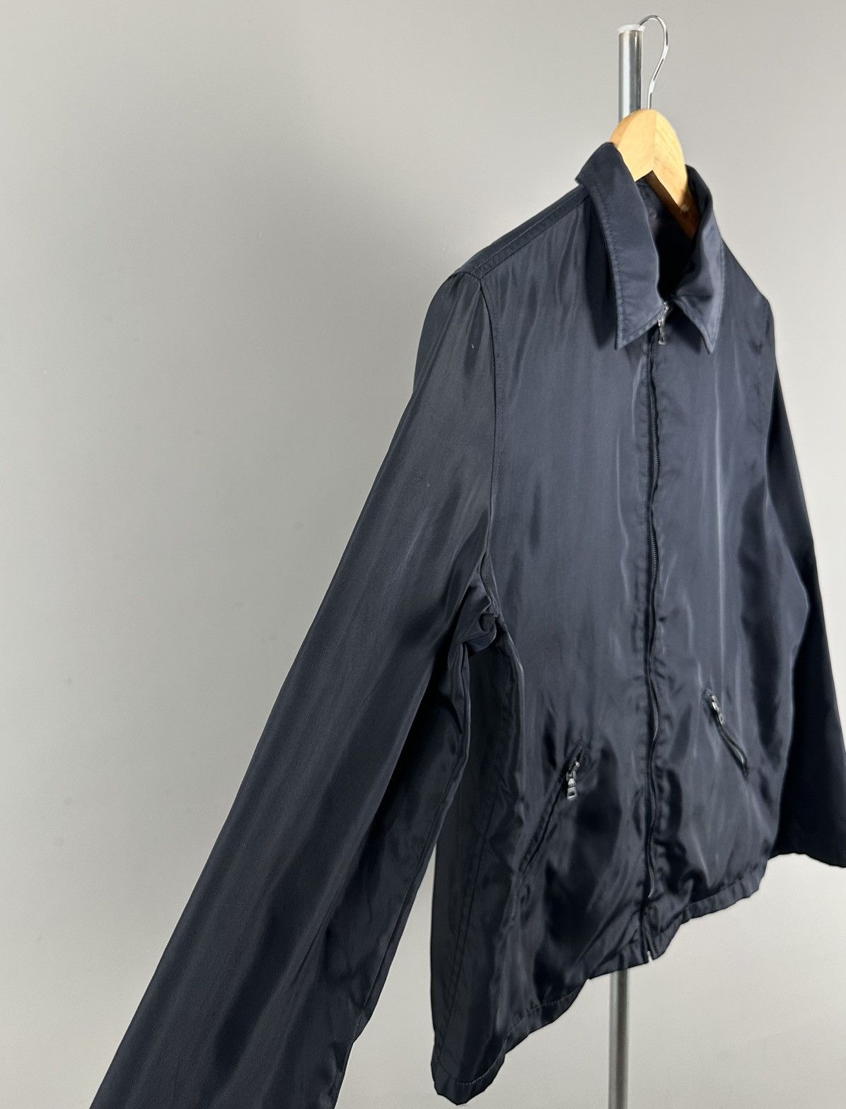 Prada Prada - Vintage - Nylon Zip-Up Jacket in Navy Size US L / EU 52-54 / 3 - 5 Thumbnail