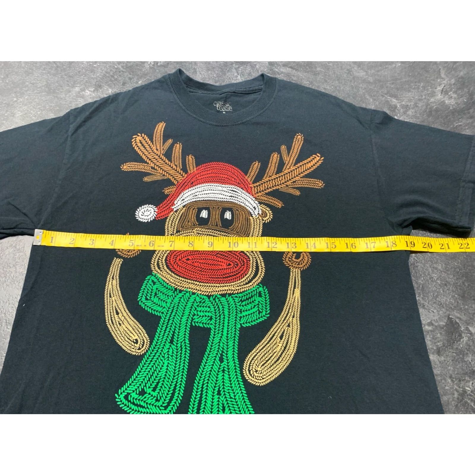 Vintage Christmas Reindeer Classic Teaze Short Sleeve T Shirt Black Medium Unisex Adult Size US M / EU 48-50 / 2 - 5 Thumbnail