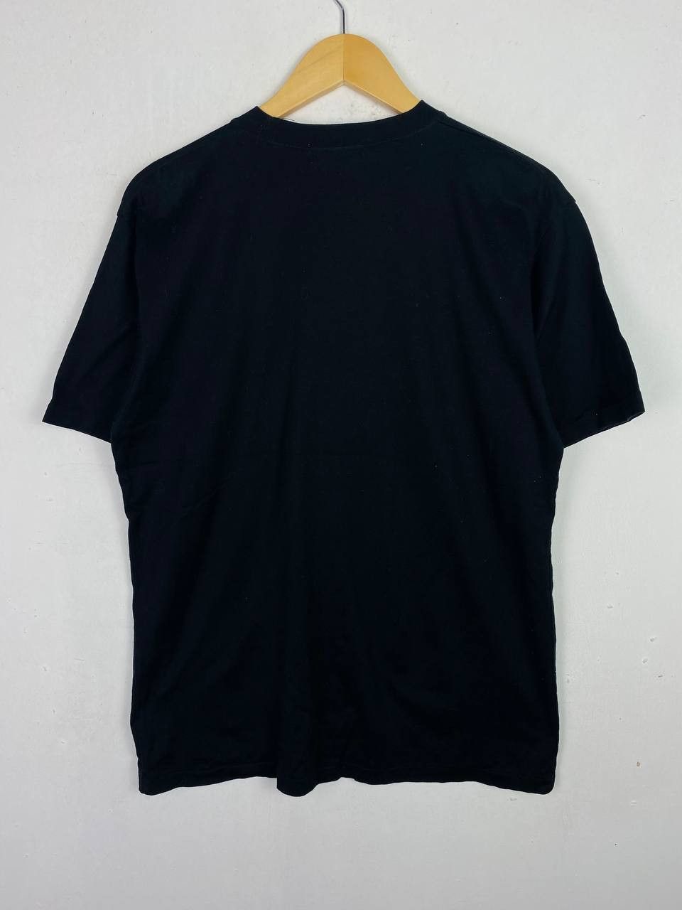 Vintage vintage elle paris spell out tee nice design Size US L / EU 52-54 / 3 - 8 Thumbnail
