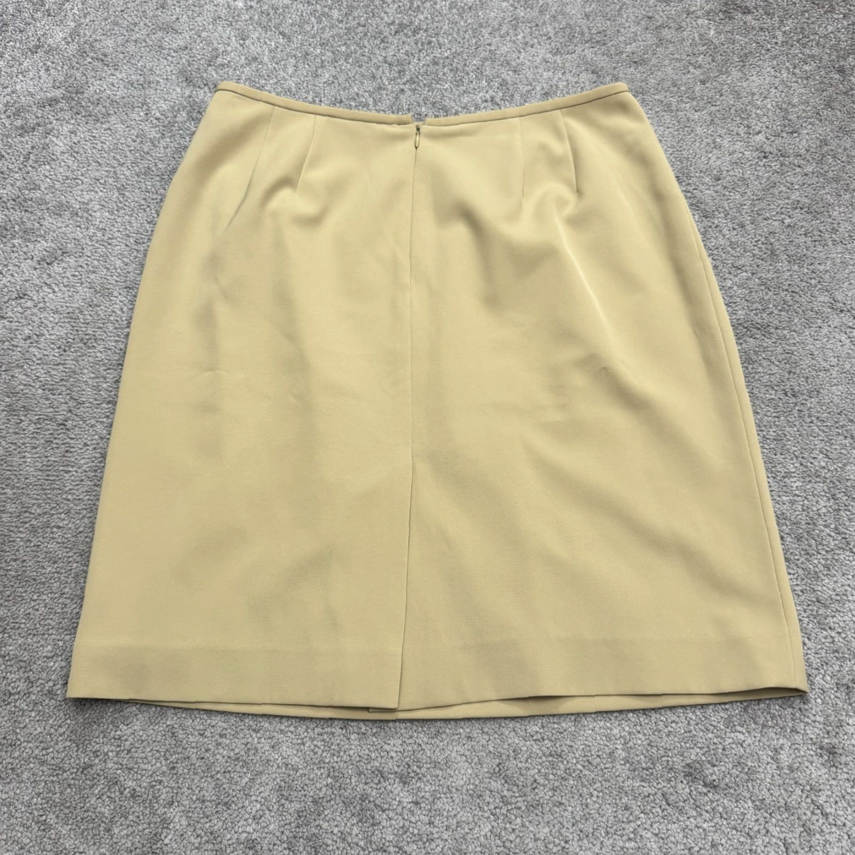 Kasper Kasper Skirt Pencil Women 14P Tan Beige Lined Knee Length Vintage No Size 36" / US 14 / IT 50 - 2 Thumbnail