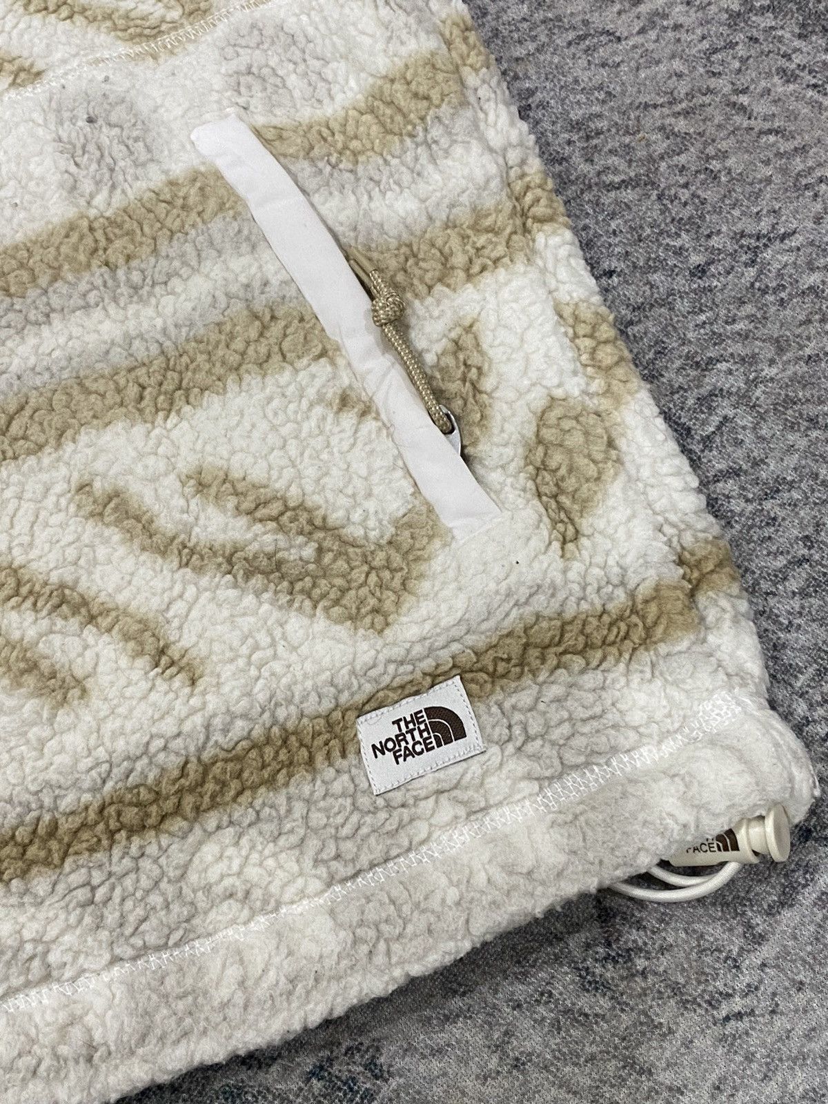 The North Face THE NORTH FACE MULTICOLOUR FLEECE HALF BUTTON JACKET Size XS / US 0-2 / IT 36-38 - 8 Thumbnail