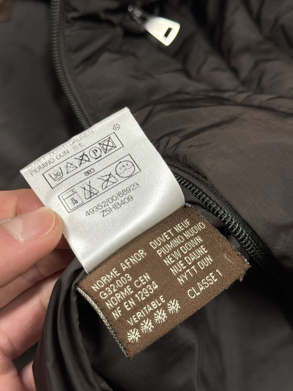 Moncler Vintage Moncler Long Jacket Coat Down Parka Nylon Size 3 Size L / US 10 / IT 46 - 21 Thumbnail