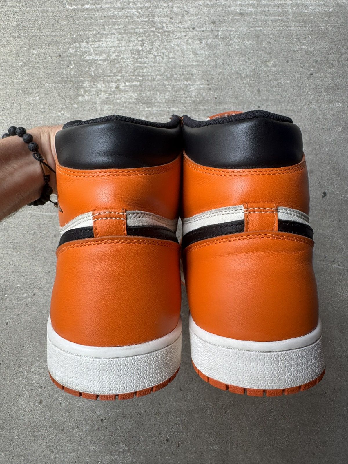 Jordan Brand NIKE AIR JORDAN 1 RETRO HIGH SHATTERED BACKBOARD 2.0 AWAY 14 Size US 14 / EU 47 - 4 Thumbnail