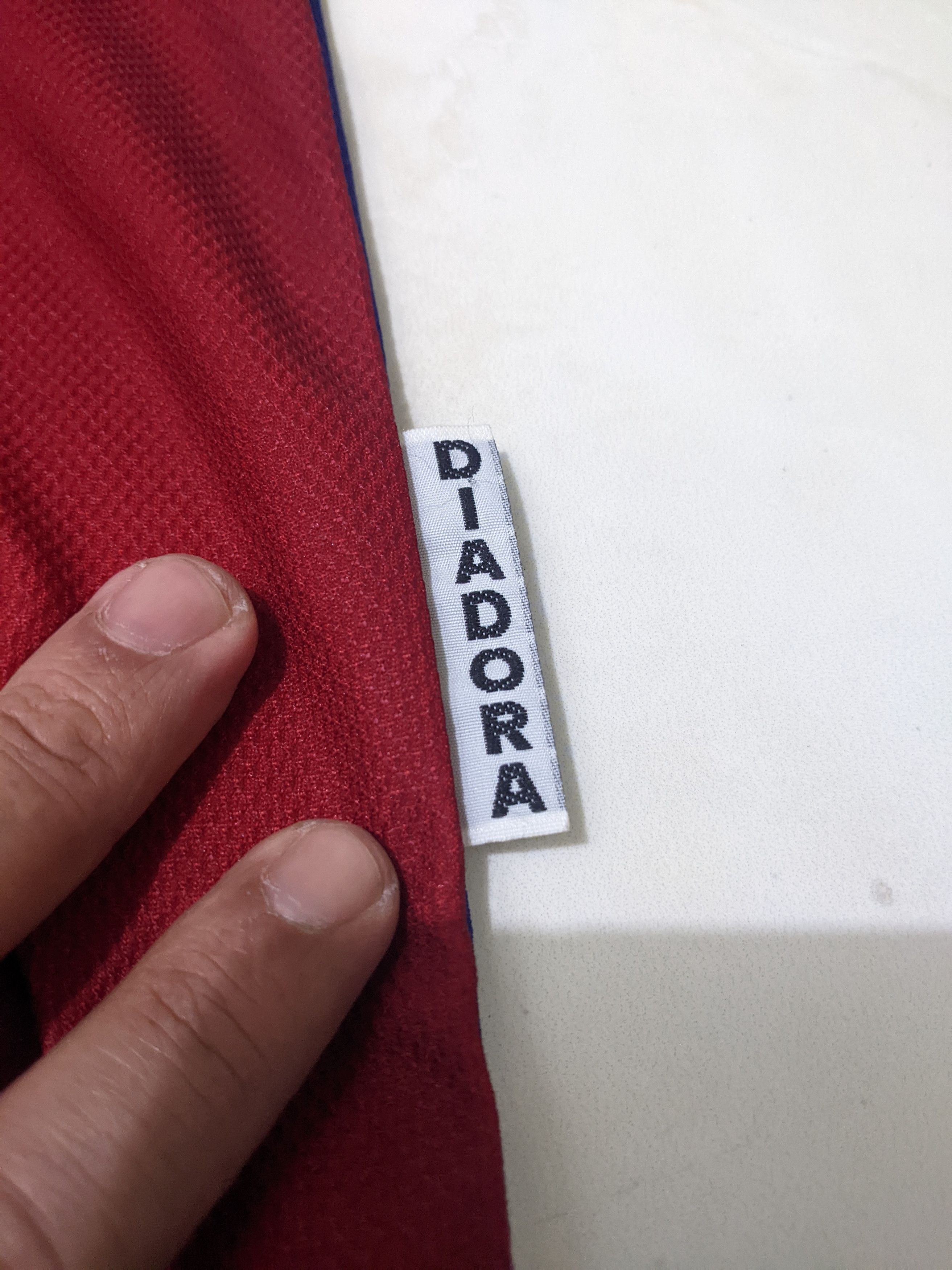 Diadora Bologna 1997-98 home BAGGIO Jersey football shirt Size US L / EU 52-54 / 3 - 5 Thumbnail