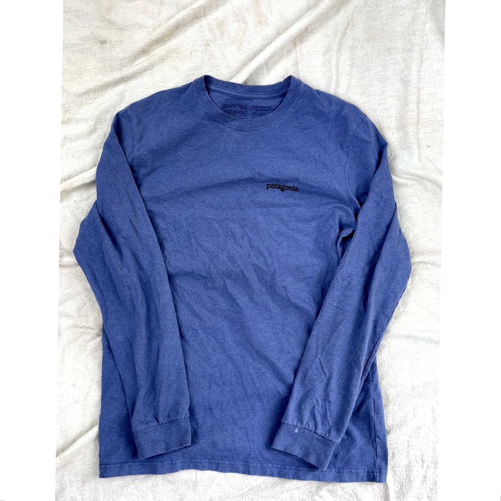Patagonia Patagonia Fitz Roy Horizons Back Logo Responsibili-Tee Long Sleeve Sz S Blue Shirt Mens Size US S / EU 44-46 / 1 - 3 Thumbnail