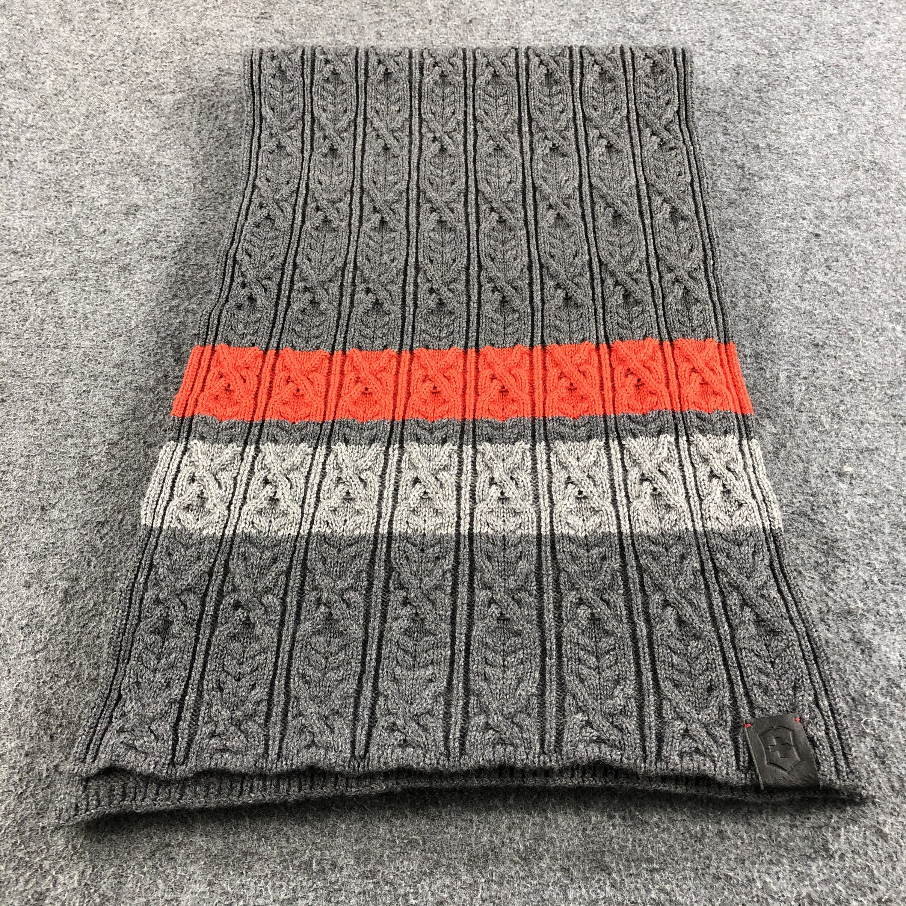 Victorinox Victorinox Cable Knit Merino Scarf Muffler V760 Size ONE SIZE - 2 Thumbnail