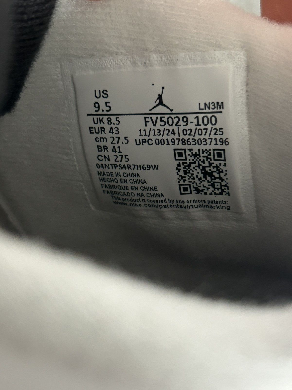 Jordan Brand Jordan 4 Retro White Cement (2025) Size US 9.5 / EU 42-43 - 5 Thumbnail