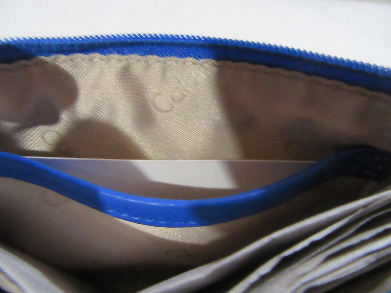 Calvin Klein Calvin Klein Leather Wristlet Wallet Clutch Cornflower NWT Size ONE SIZE - 5 Thumbnail