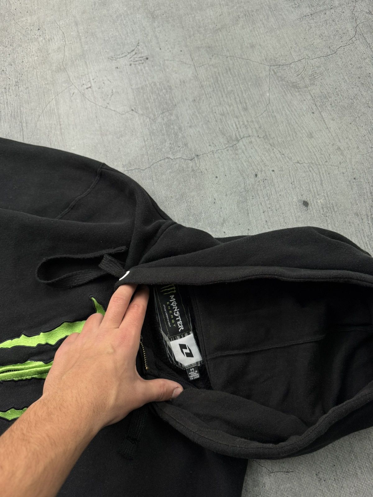 Fox Racing Vintage Monster Y2K Zip Hoodie size M Size US M / EU 48-50 / 2 - 5 Thumbnail
