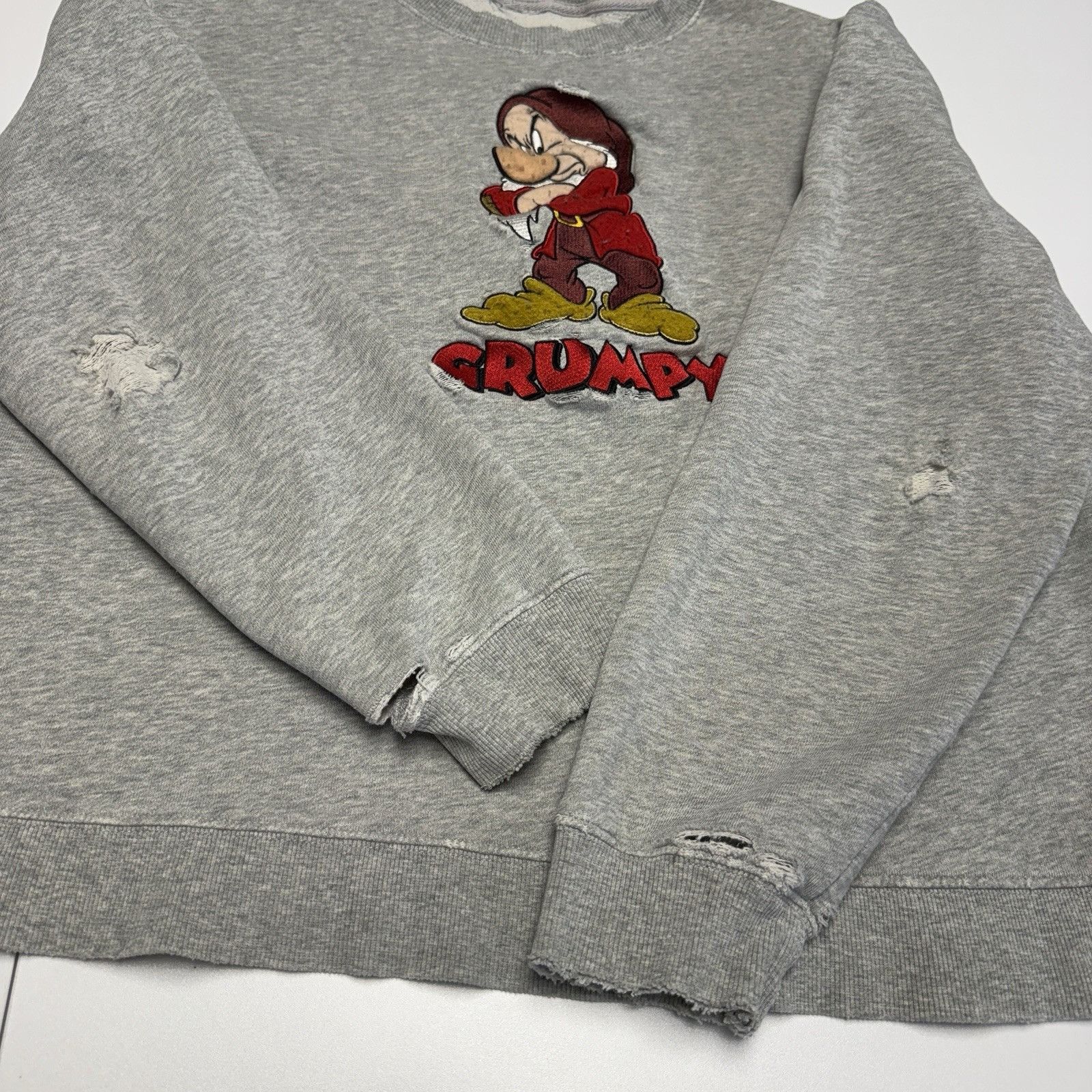 Disney Vintage Disney Grumpy Sweatshirt Mens Large Gray Crew Neck 9 Size US L / EU 52-54 / 3 - 6 Thumbnail