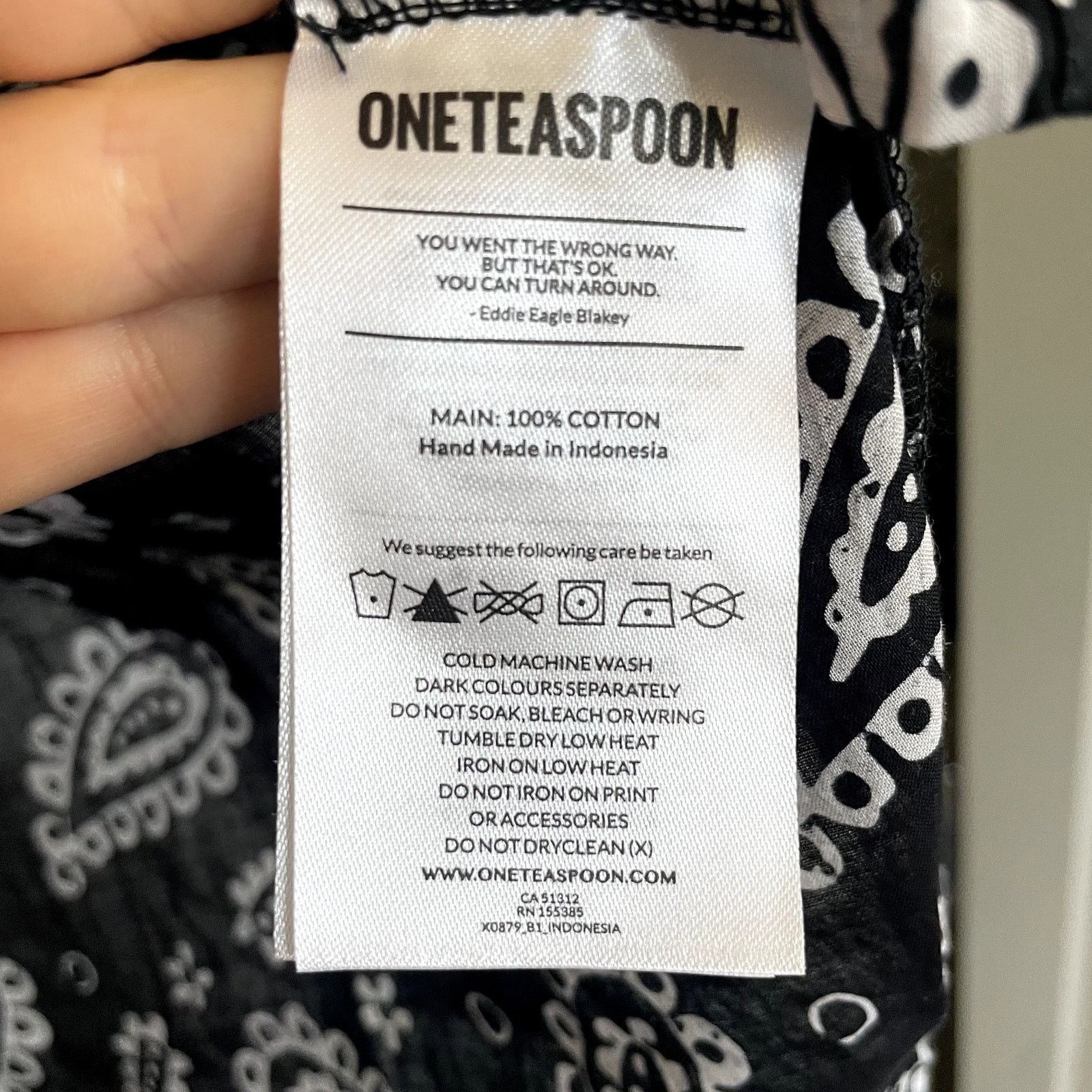 One Teaspoon NWT $167 One Teaspoon x Free People Batik Paisley Buttondown Size XS / US 0-2 / IT 36-38 - 11 Thumbnail