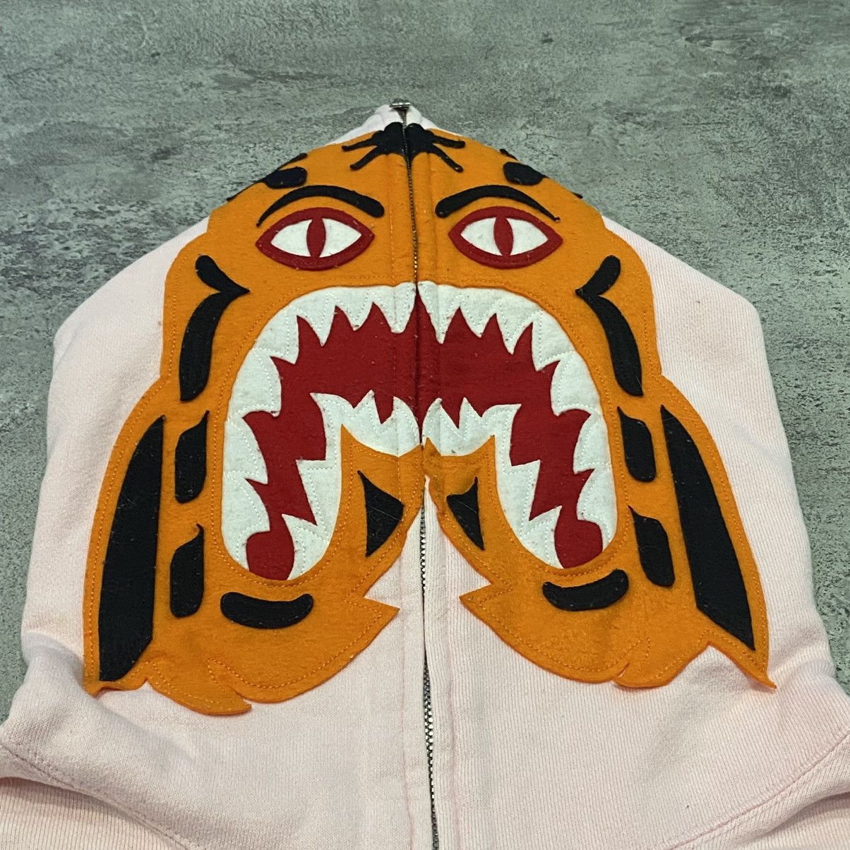 Bape Bape Tiger OG Nigo Full Zip Hoodie Size US XL / EU 56 / 4 - 2 Thumbnail