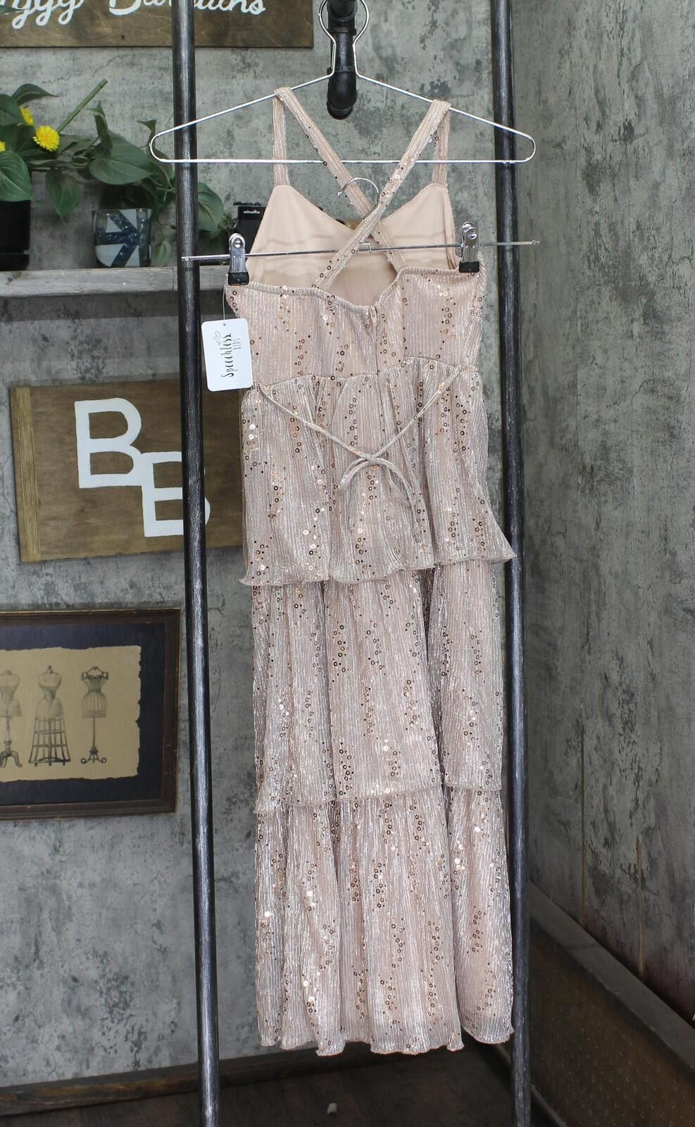 Other Speechless Patterned V Neck Tiered Maxi Dress Rose Gold 8 Size ONE SIZE - 2 Thumbnail