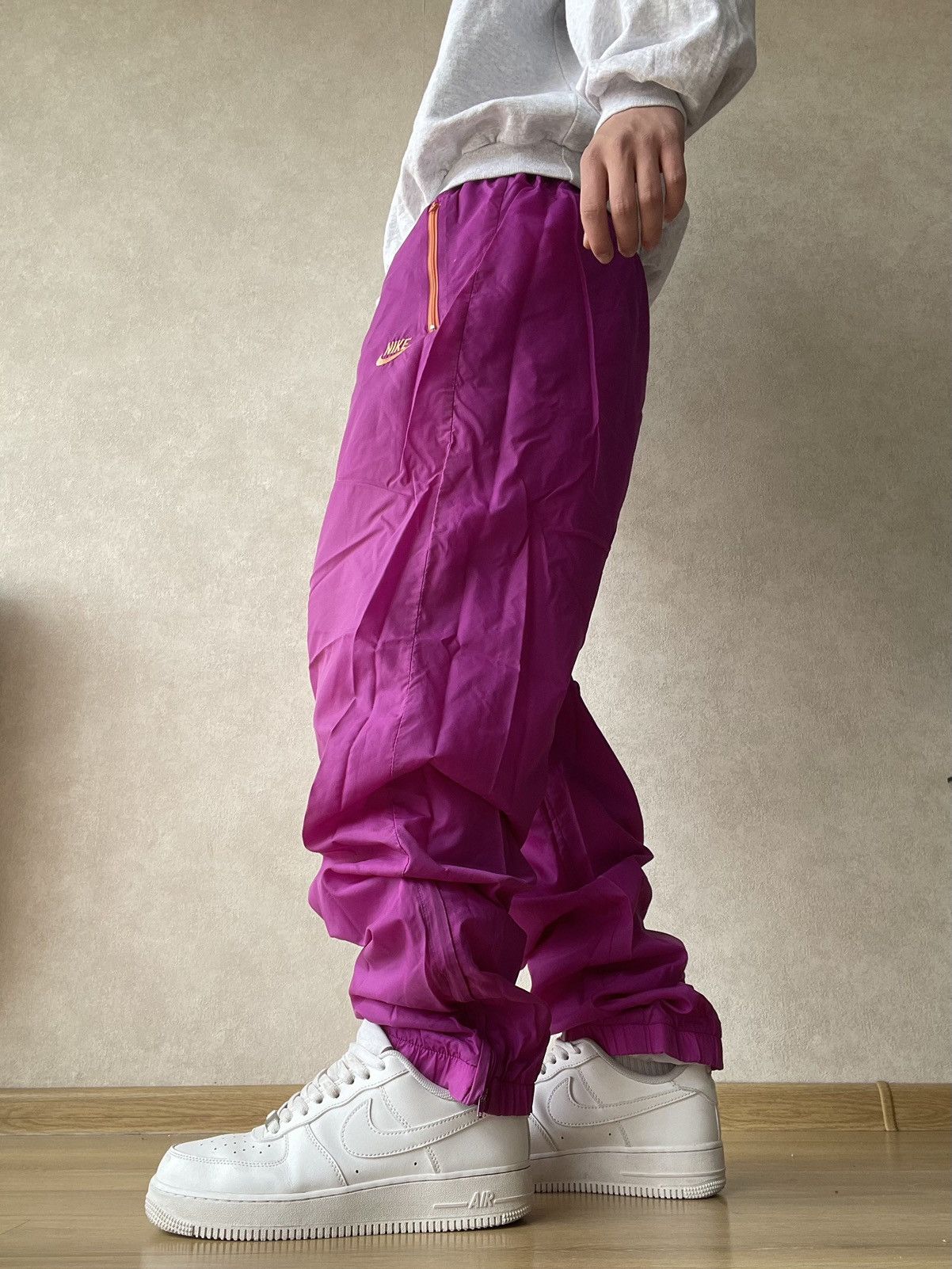 Nike 80s Vintage Nike Swoosh Baggy Track Pants Size L Size US 40 / EU 56 - 4 Thumbnail