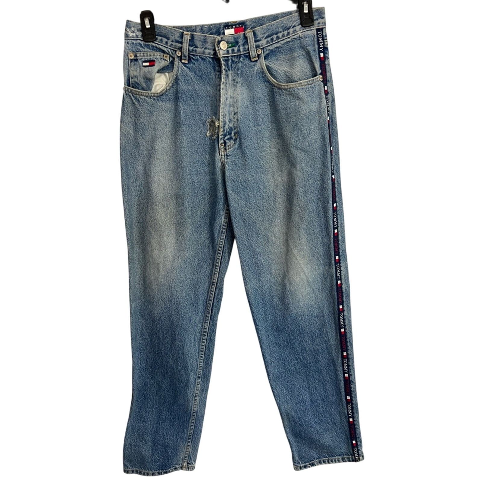 Tommy Hilfiger VTG Tommy Hilfiger Patch Side Detail Relaxed Fit Jeans 32x32 Size US 32 / EU 48 - 1 Thumbnail