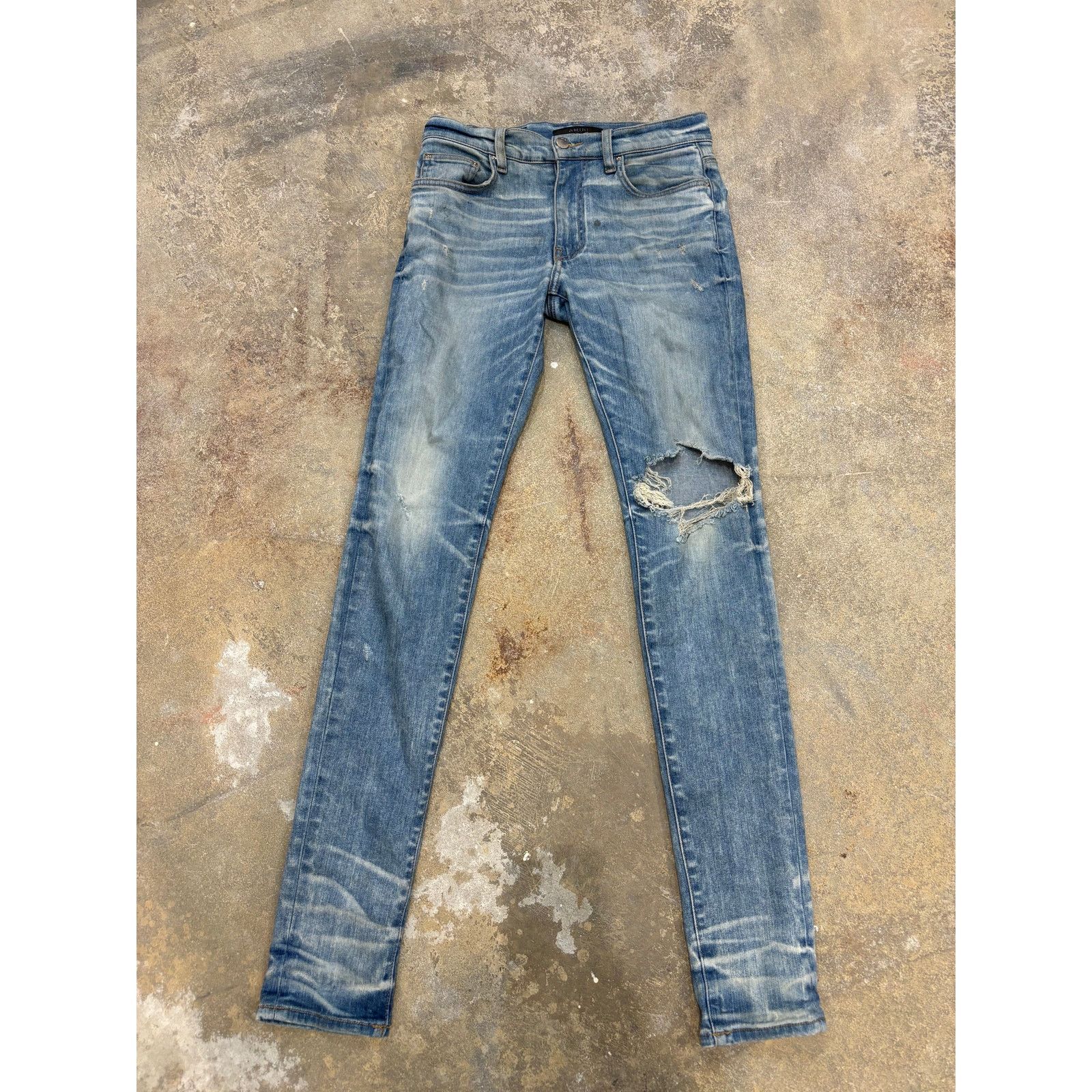 Amiri Amiri Jeans Light Wash Plain Thrasher Used 30 Size US 30 / EU 46 - 1 Thumbnail