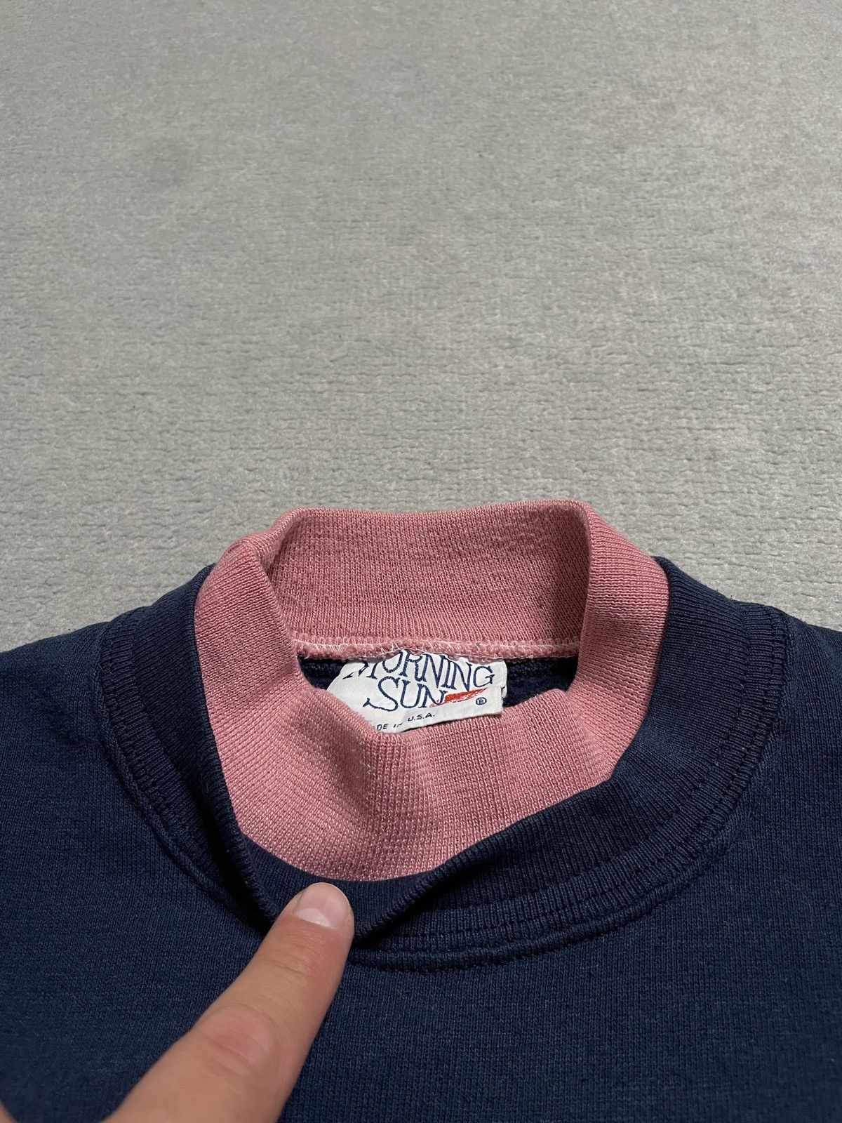 Vintage Vintage Navy Sweatshirt Crewneck Print Flowers Cute Cottage Size US M / EU 48-50 / 2 - 4 Thumbnail