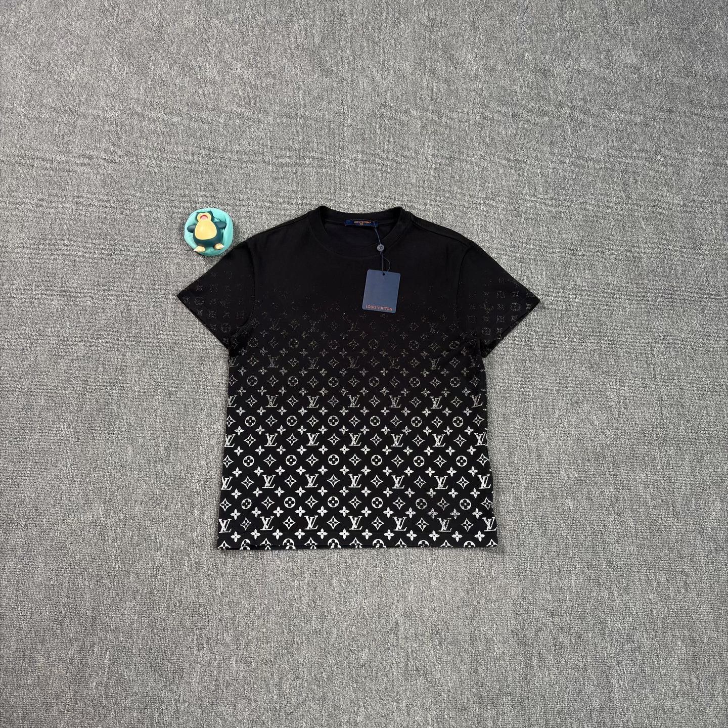 Louis Vuitton LV Black White Gradient Monogram Short-Sleeve Size XS / US 0-2 / IT 36-38 - 1 Thumbnail