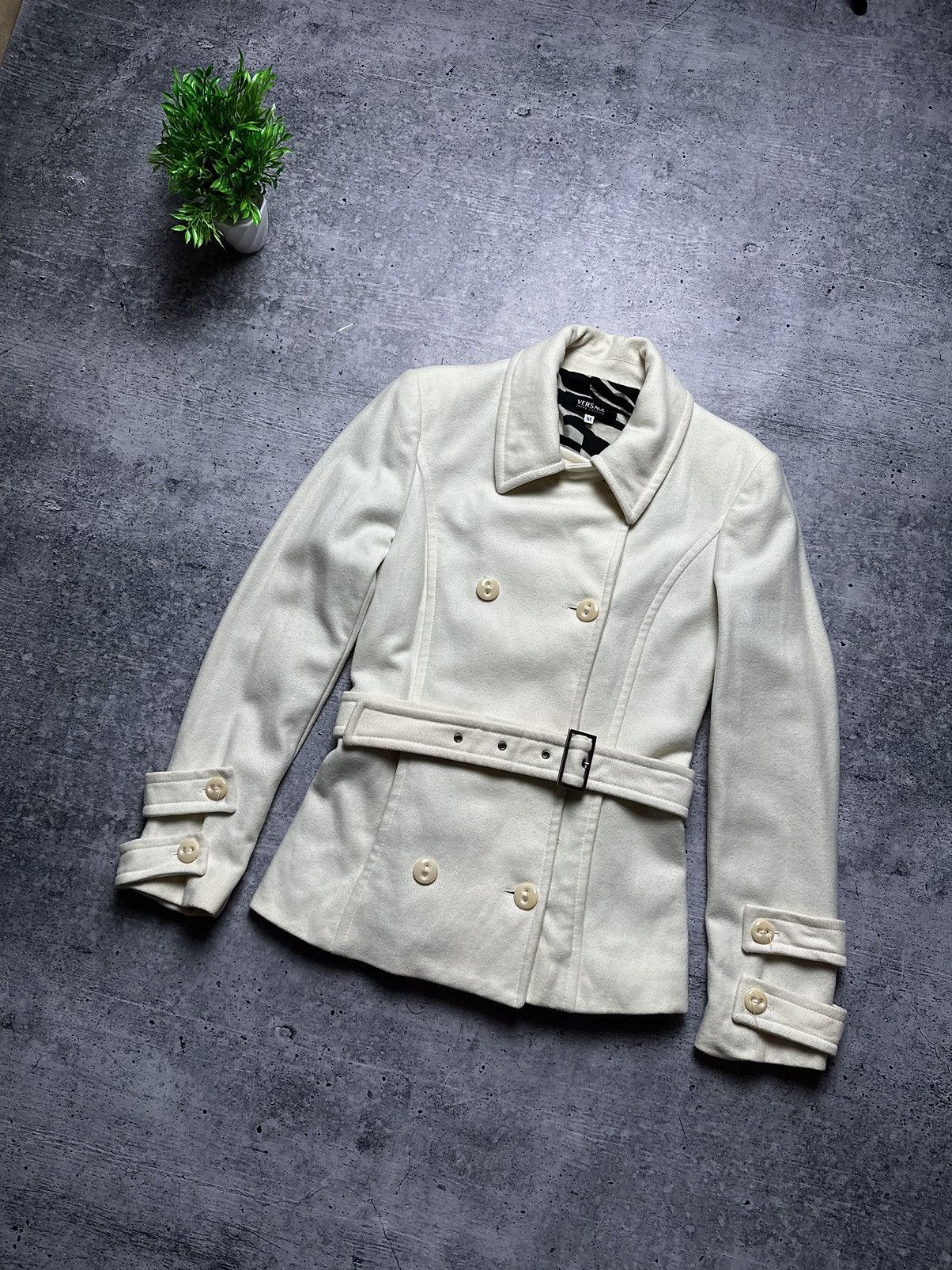 Versace Jeans Couture Vintage 90s Versace Jeans Couture Wool Coat Jacket Size M / US 6-8 / IT 42-44 - 2 Thumbnail