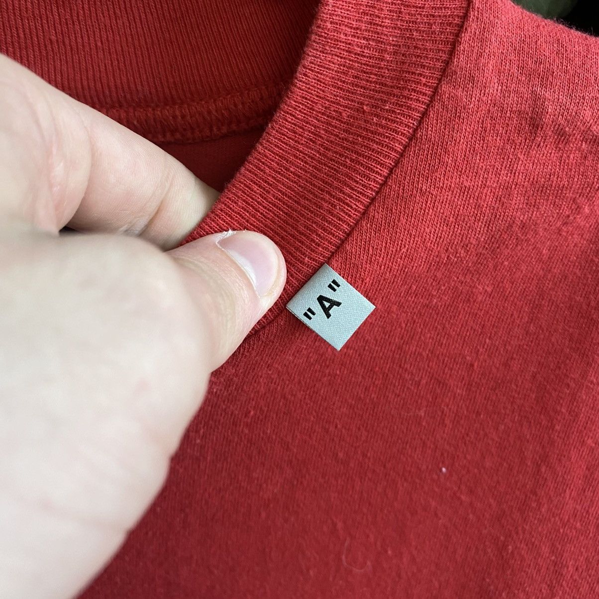 Off-White Luxury Off White big graphic logo y2k opium hype tee Size US S / EU 44-46 / 1 - 7 Thumbnail