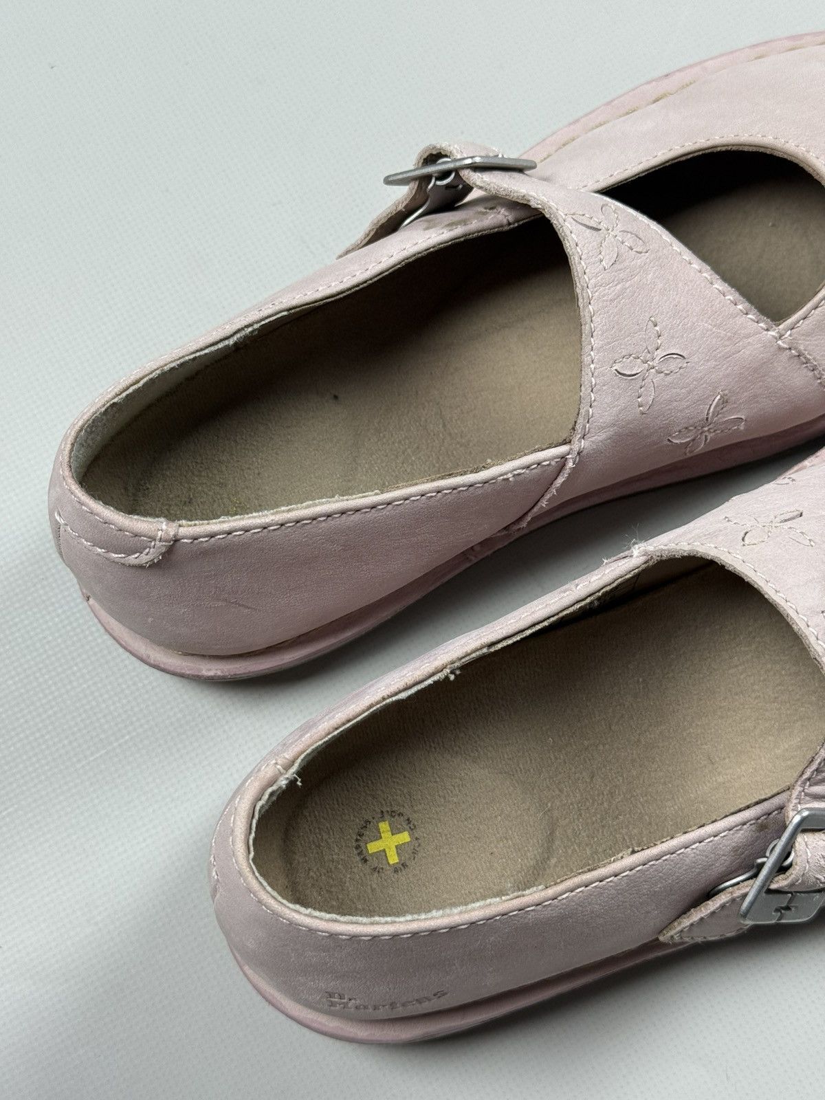 Dr. Martens Dr. Martens 3808 Mary Jane Ladies Leather Flats Sandals Size US 7 / IT 37 - 21 Thumbnail