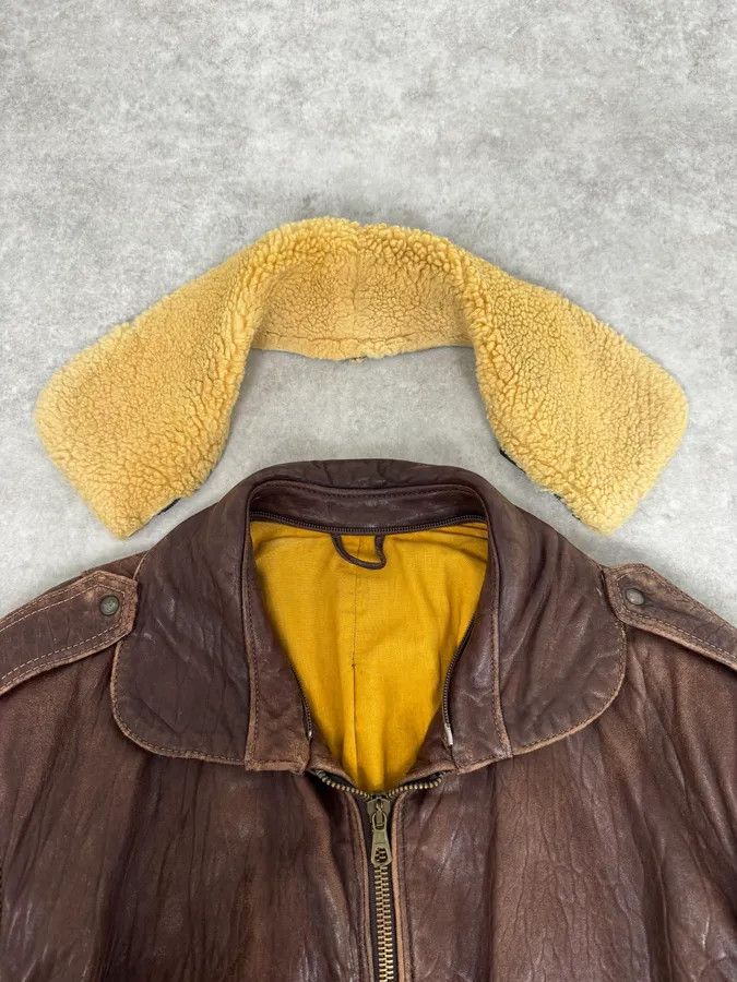 Vintage 1990s Archive Brown Fur Collar Aviator Bomber Leather Jacket Size US M / EU 48-50 / 2 - 8 Thumbnail