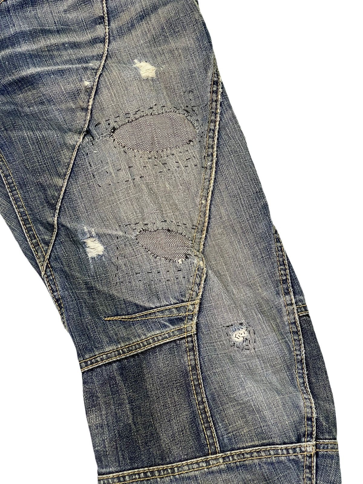 Japanese Brand Curv Leg Jeans Tough Jeans Faded Distress Regular 6🟦4 Size US 32 / EU 48 - 7 Thumbnail