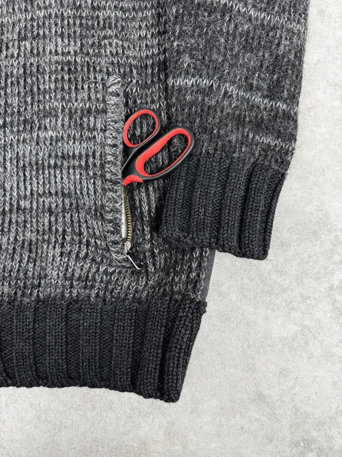 Dolce & Gabbana 2000s Dolce & Gabbana Grey Wool Zip-Up Sweater Size US M / EU 48-50 / 2 - 9 Thumbnail