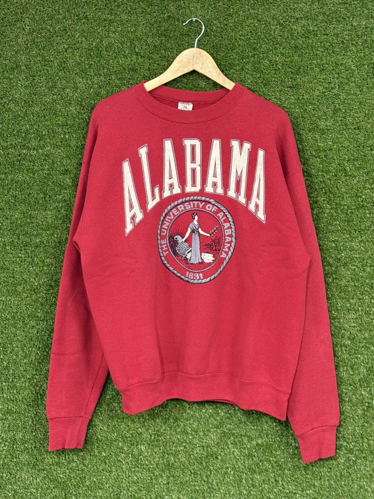 Vintage Vintage University of Alabama Made in USA Red Sweatshirt XL Size US XL / EU 56 / 4 - 1 Thumbnail