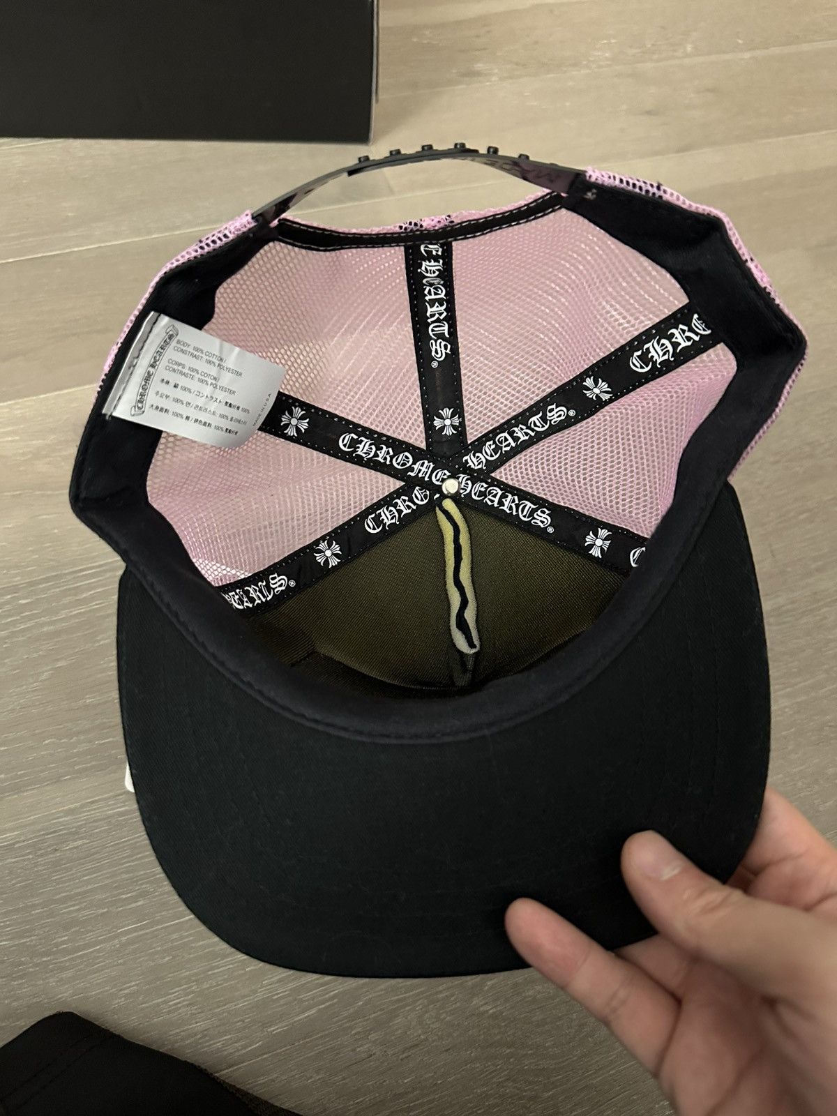 Chrome Hearts Chrome Hearts CH Hollywood Trucker Hat Black/Pink Size ONE SIZE - 5 Thumbnail