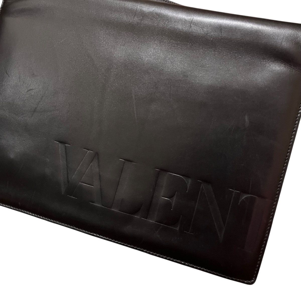Valentino Authentic Vintage Valentino Garavani Leather Shoulder Bag Size ONE SIZE - 4 Thumbnail