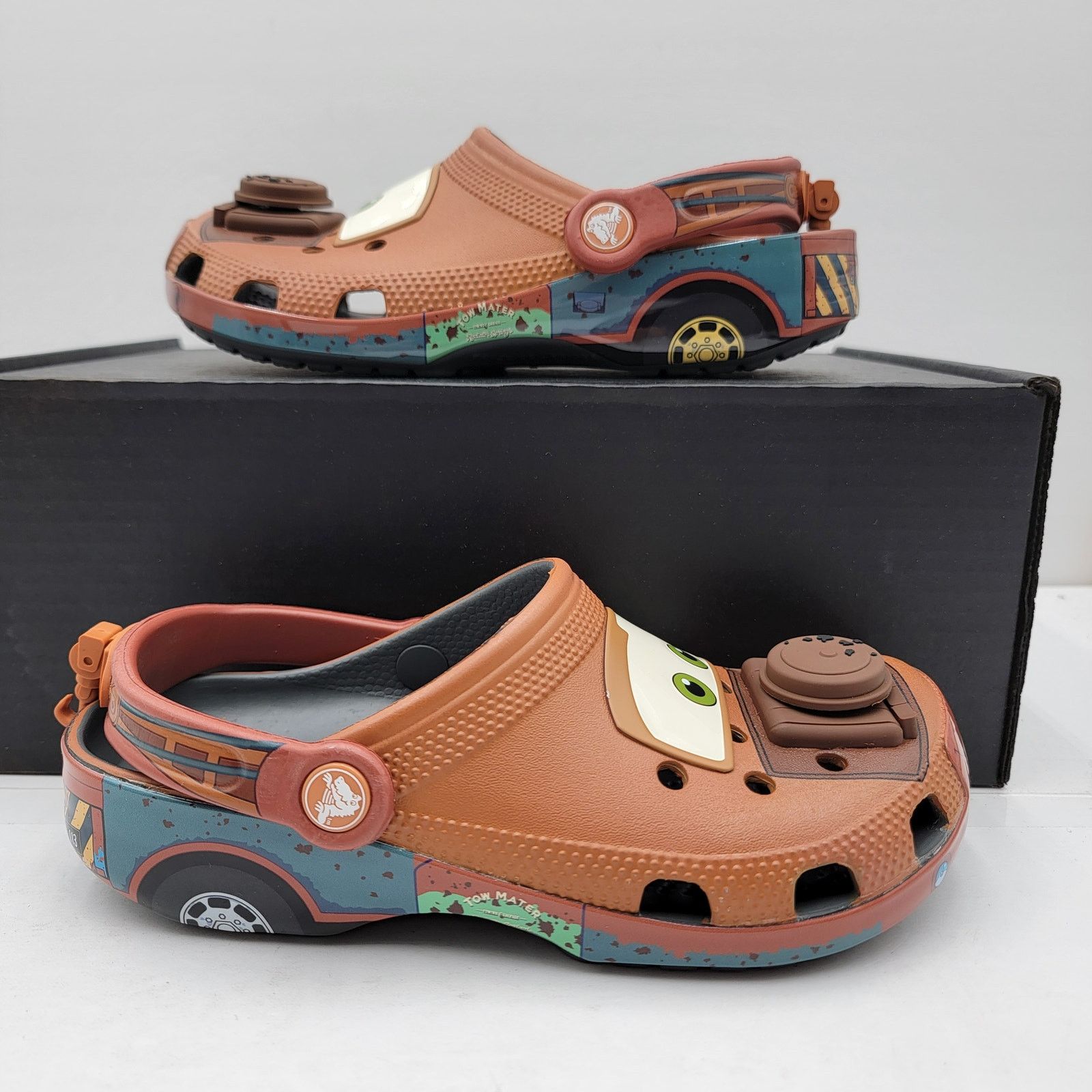 Crocs Crocs Cars Mater Classic Clog Sz M4/W6 209371-0DA Size US 6 / IT 36 - 1 Thumbnail