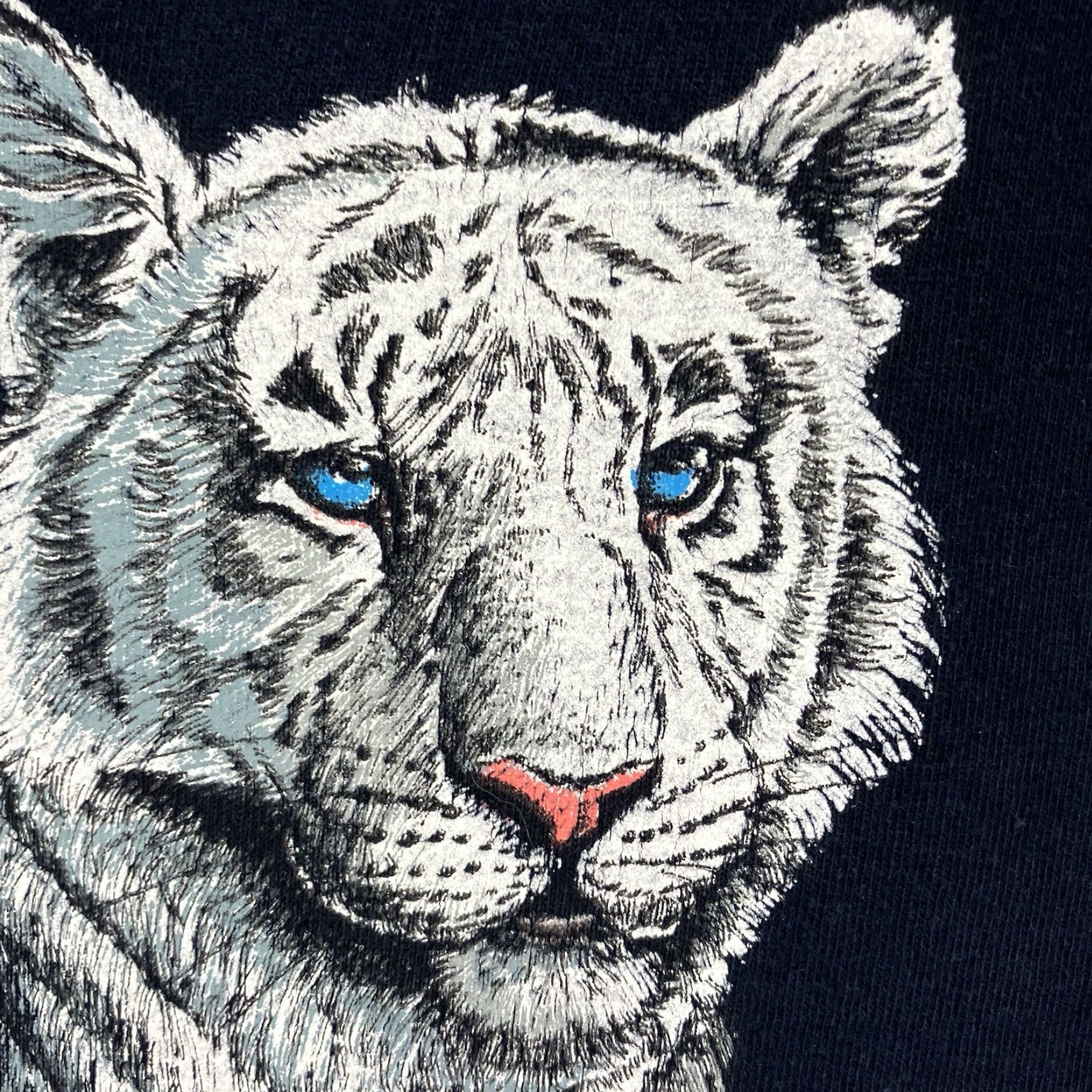 Vintage VINTAGE Eagle T Shirt White Tigers Men XL Heavyweight Graphic Print 90s Retro All Seasons Mens Size US XL / EU 56 / 4 - 6 Thumbnail
