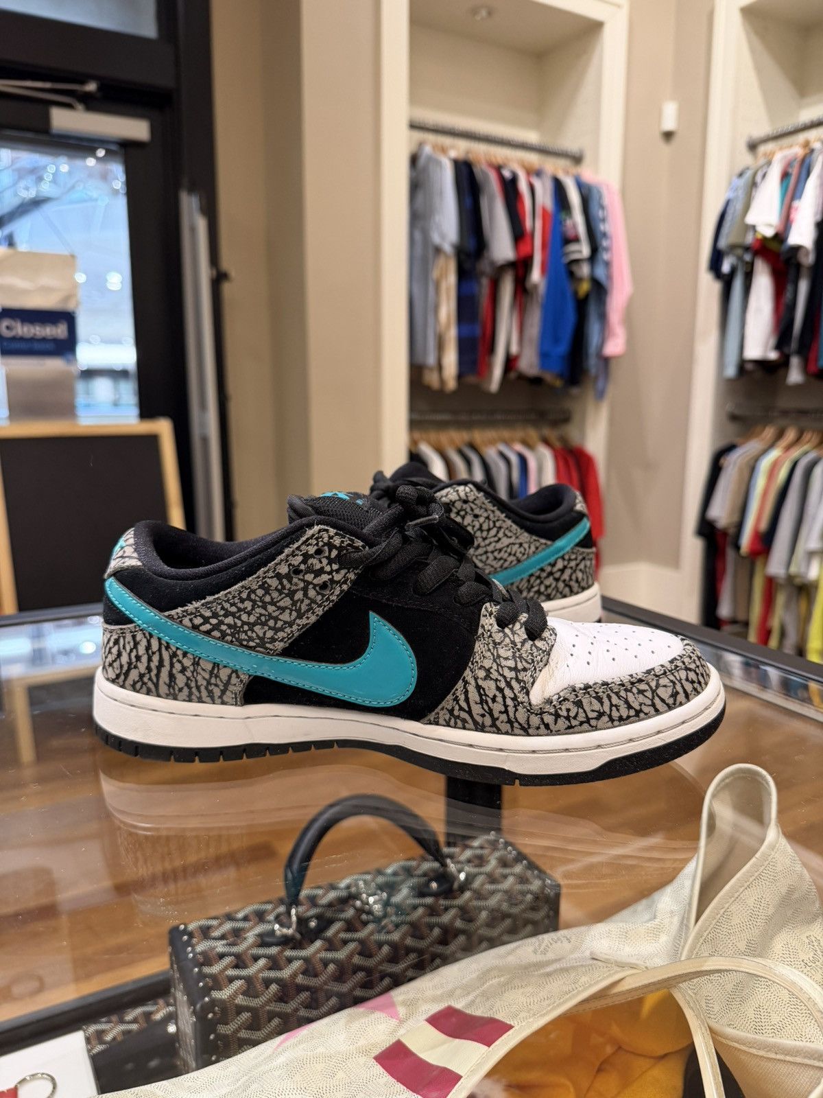 Nike Nike SB Dunk Low ‘Atmos Elephant’ Size US 8 / EU 41 - 3 Thumbnail