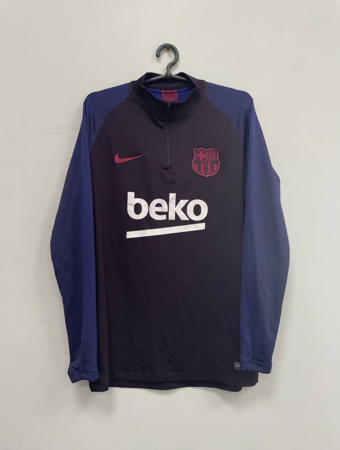 Nike Nike FC Barcelona 2019/2020 Training Football Top Nike Size US M / EU 48-50 / 2 - 1 Thumbnail