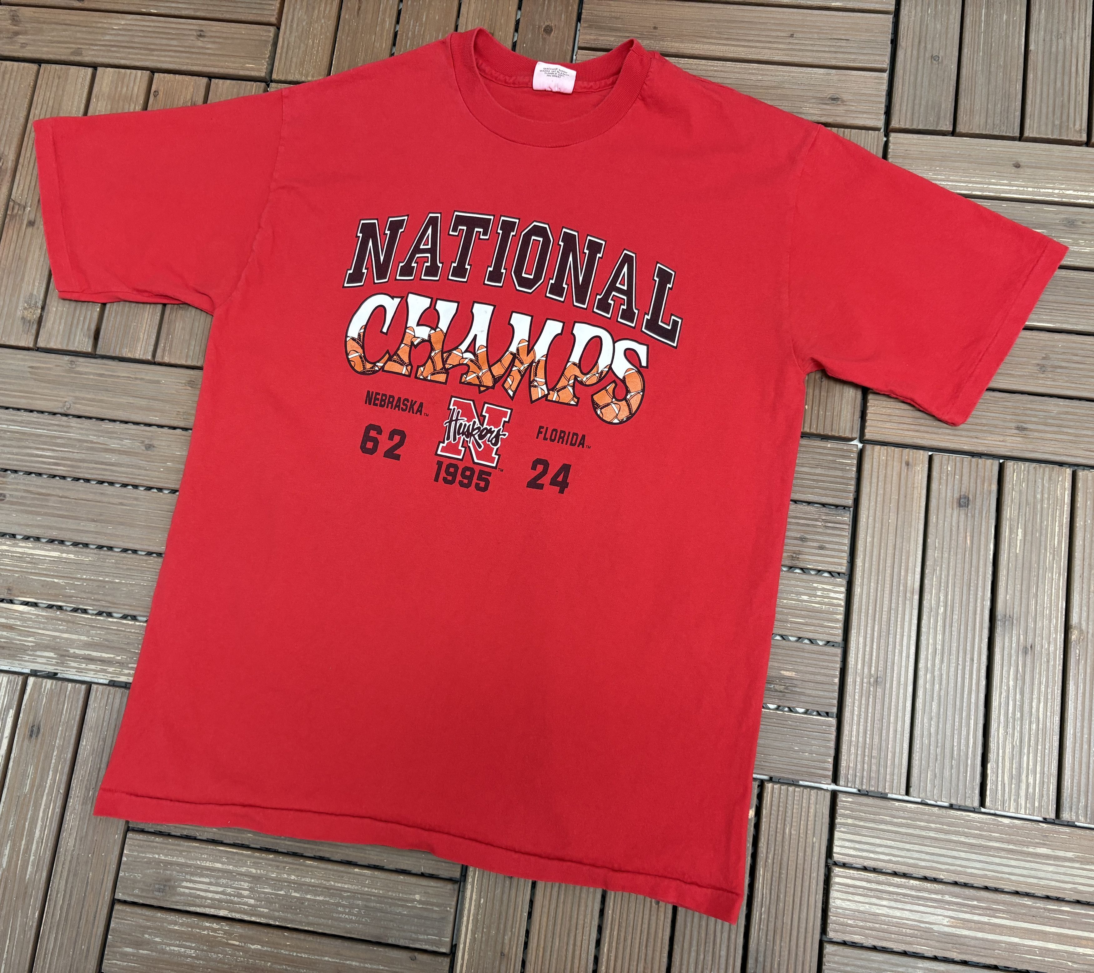 Vintage Nebraska Cornhuskers National Champs 1995 Vintage Tee Size US XL / EU 56 / 4 - 3 Thumbnail