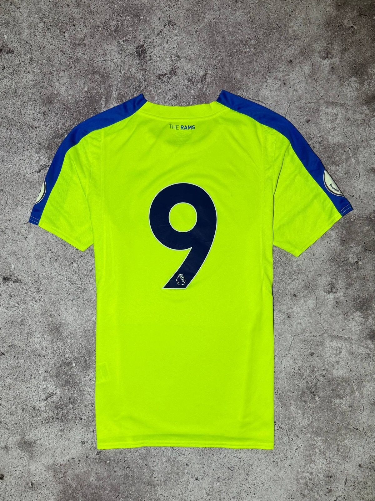 Umbro Derby Country 2017/18 Football T-shirt Umbro Soccer Jersey Size US L / EU 52-54 / 3 - 9 Thumbnail