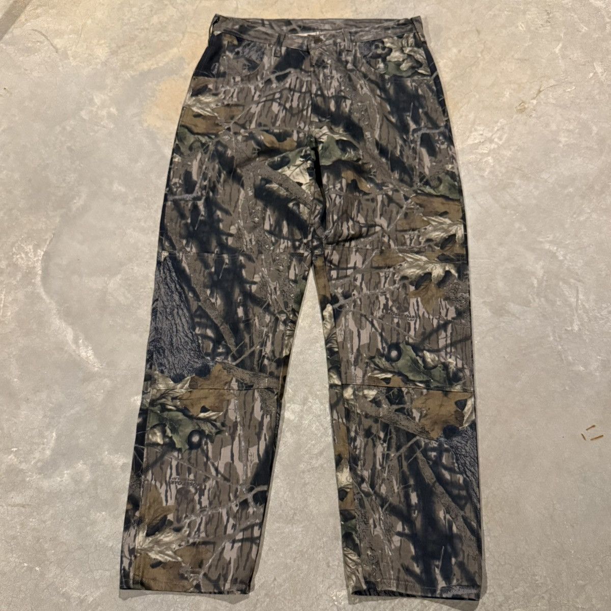Wrangler 2000s Wrangler Mossy Oak Woodland Camo Double Knee Jeans Y2K Size US 34 / EU 50 - 2 Thumbnail