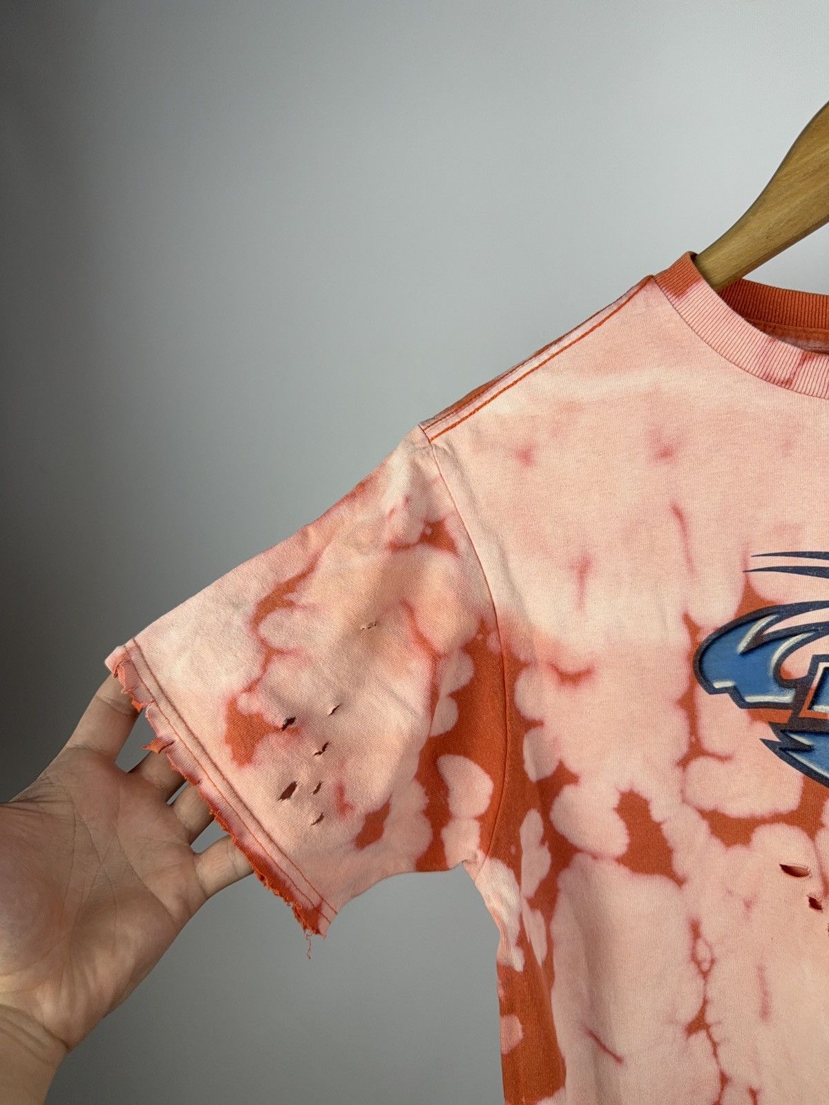 Nike Custom Bleached Nike Tee Distressed Y2K Grunge Style 90s Size US XS / EU 42 / 0 - 3 Thumbnail